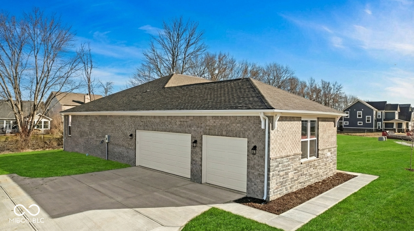 6890 Enclave Drive