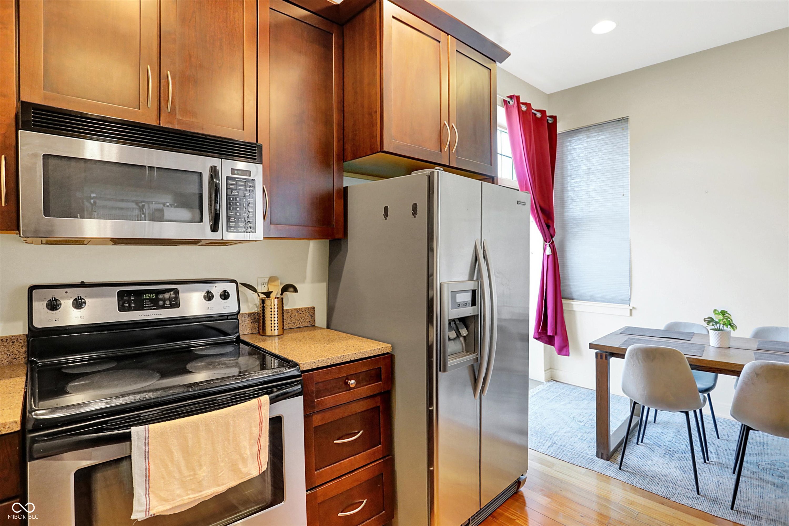 402 E New York Street Unit: 302
