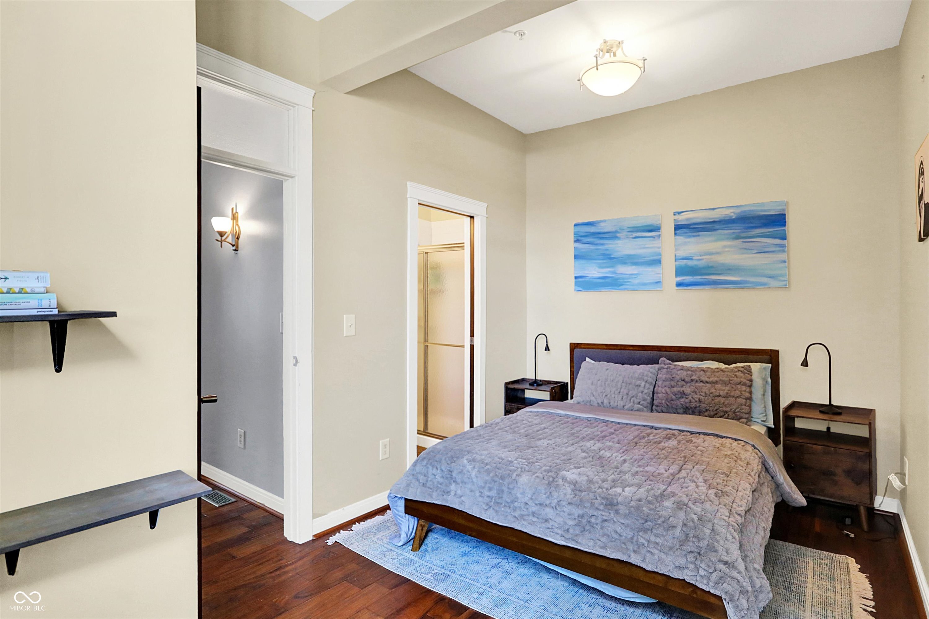 402 E New York Street Unit: 302