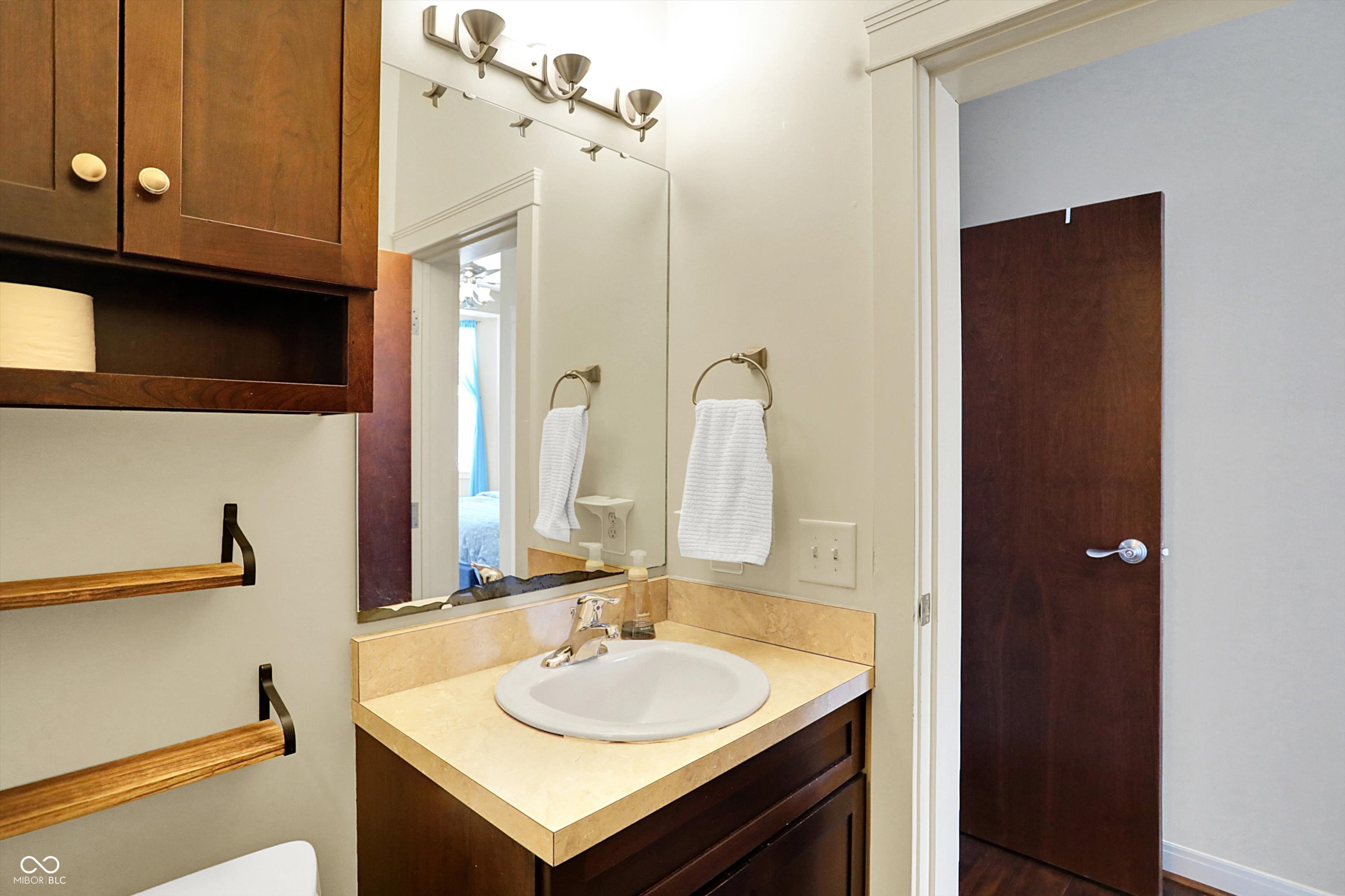 402 E New York Street Unit: 302