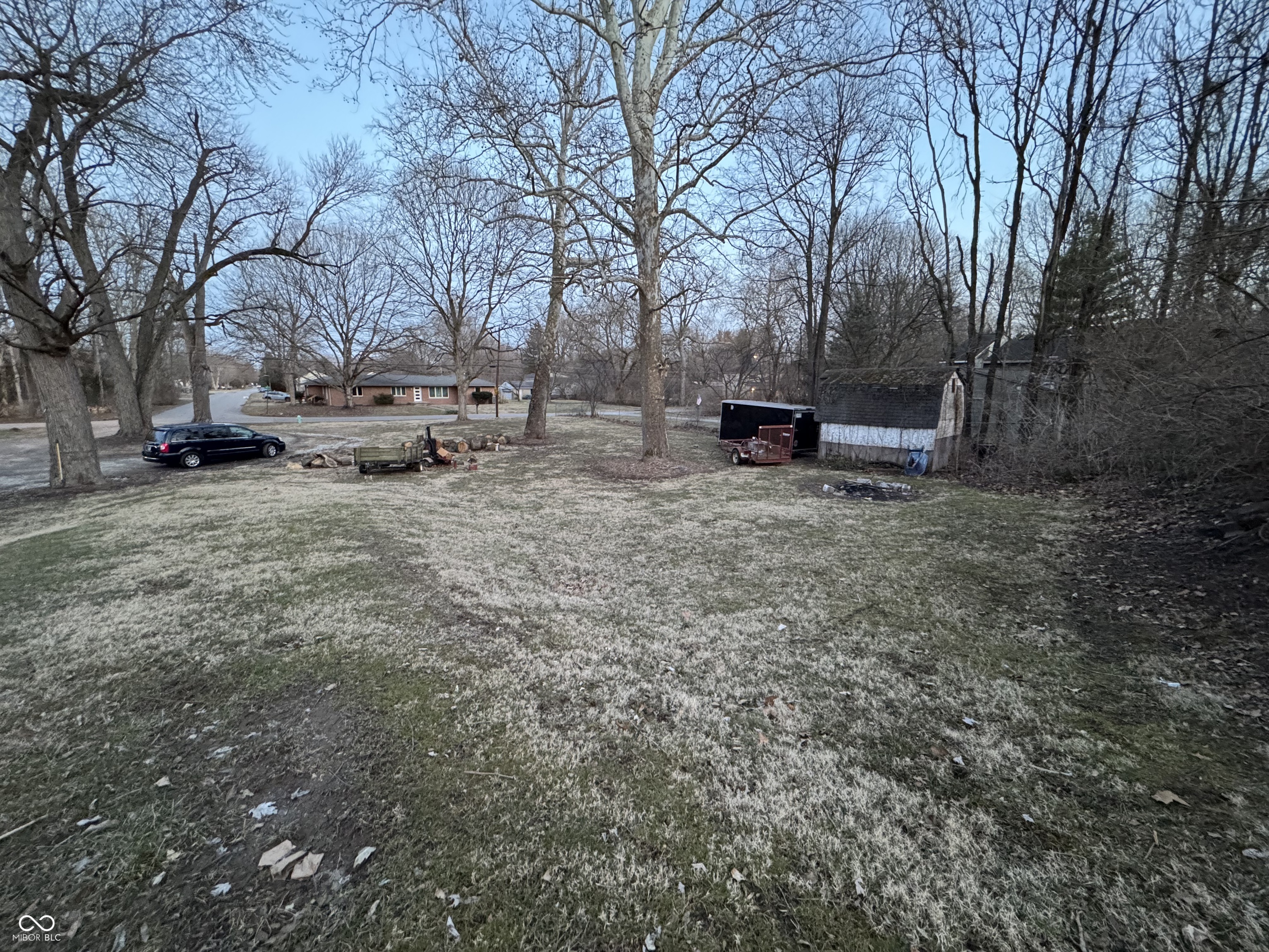 5202 Riverview Drive