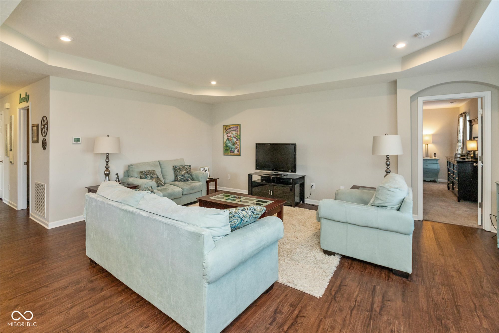 6400 Woodland Lane