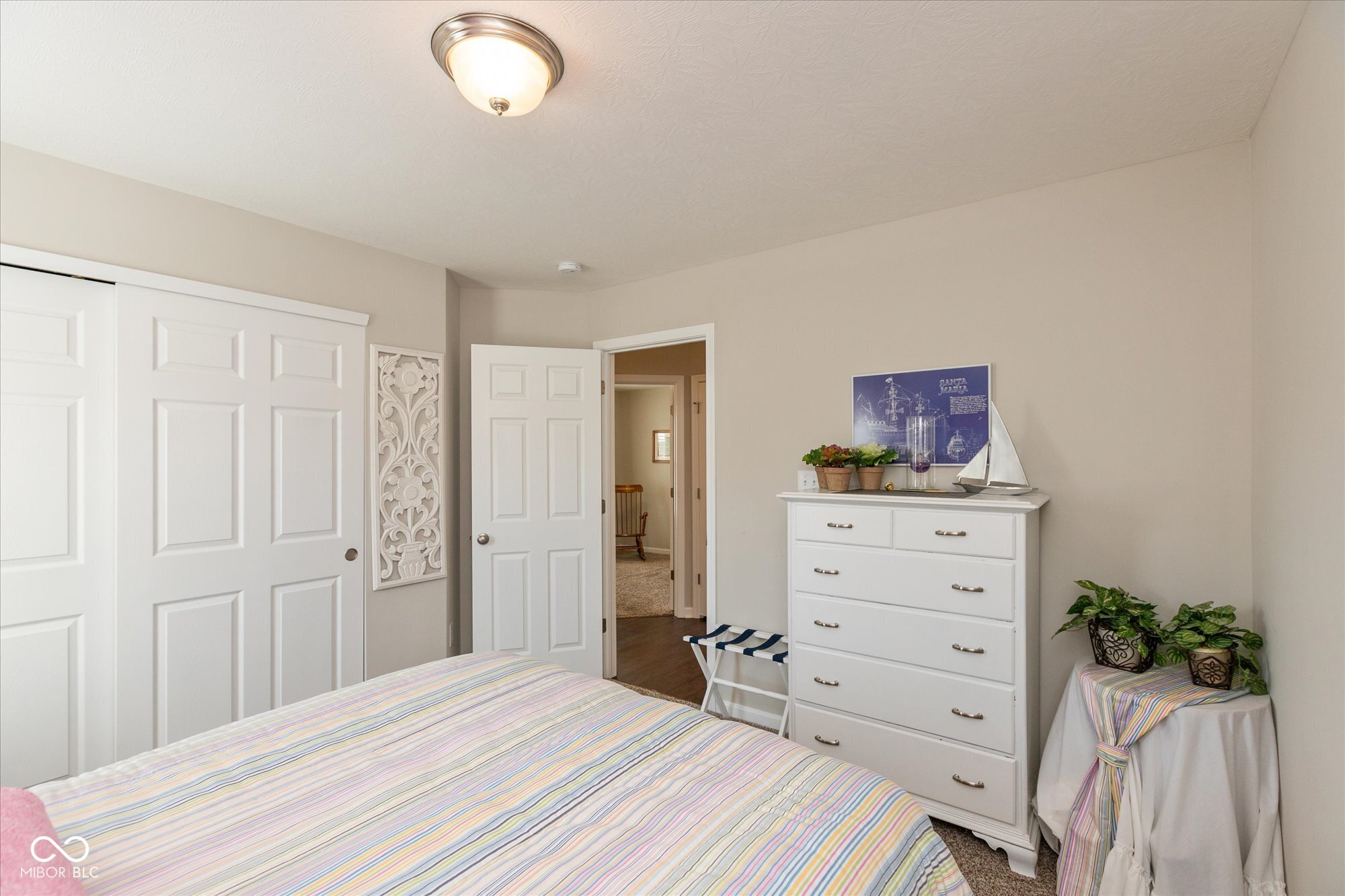 6400 Woodland Lane