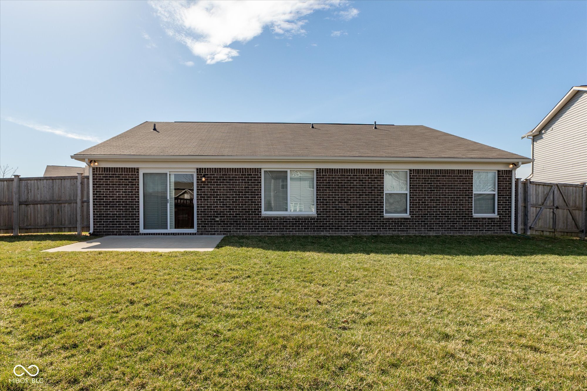 6400 Woodland Lane
