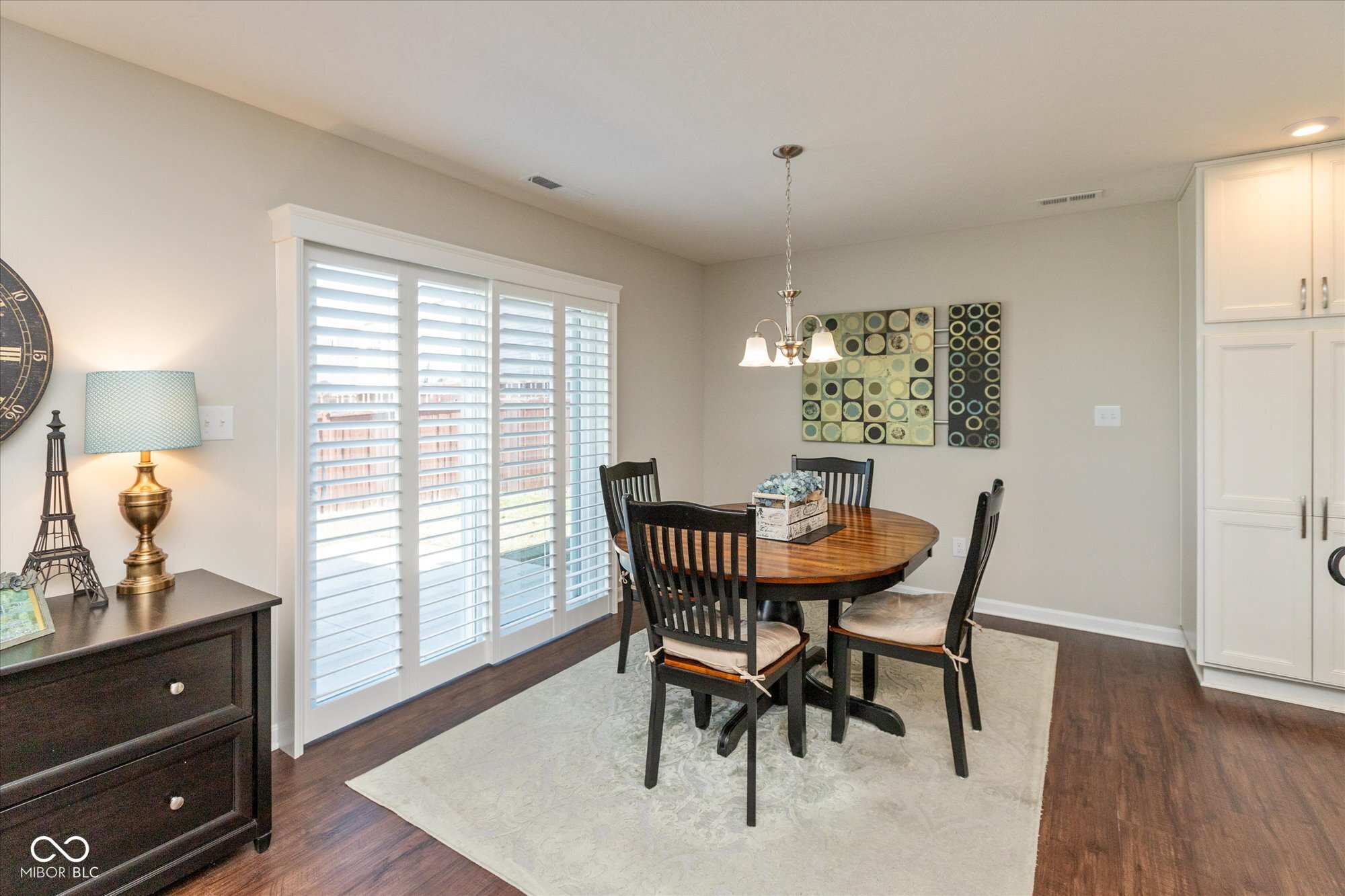 6400 Woodland Lane