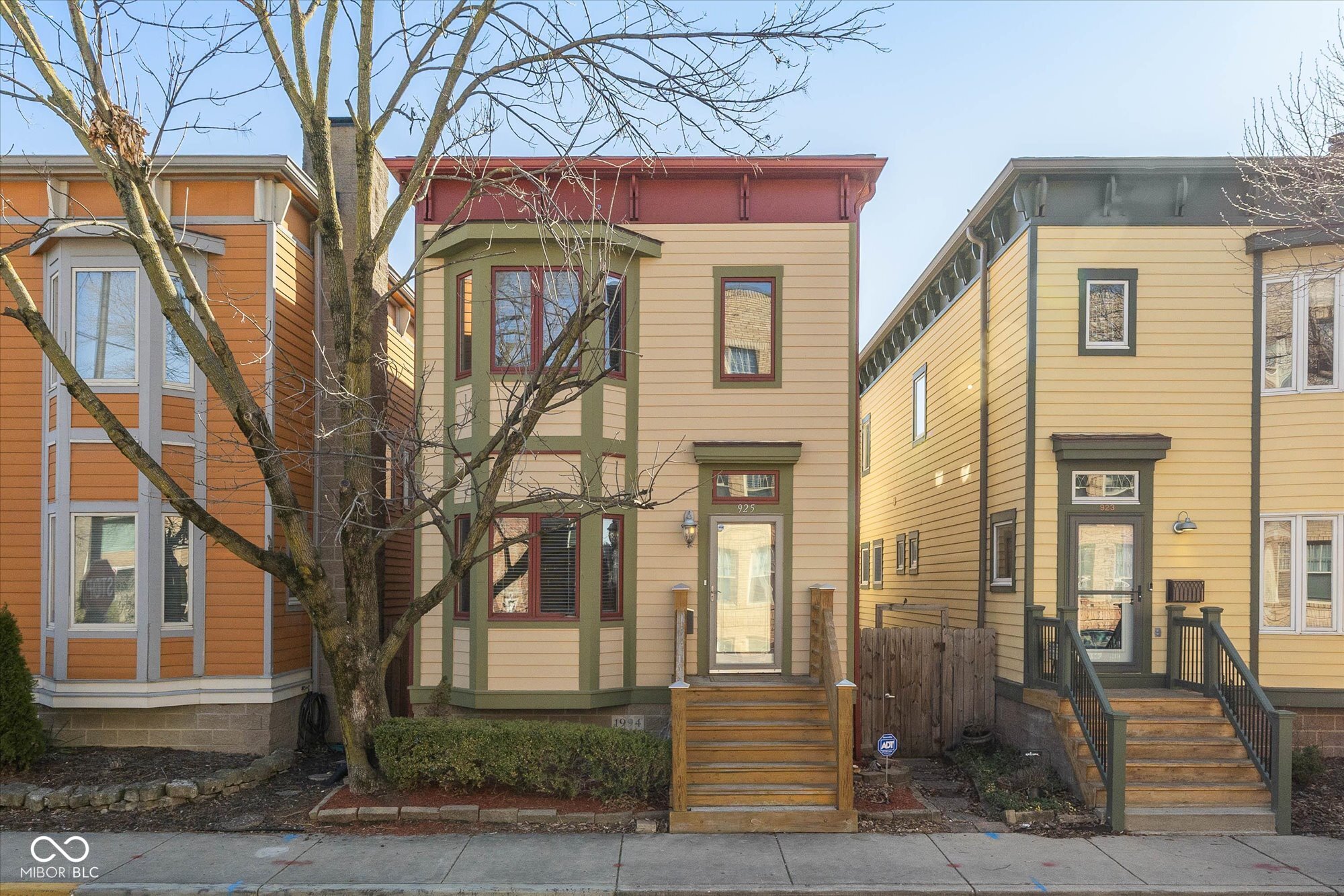 925 Alabama Street