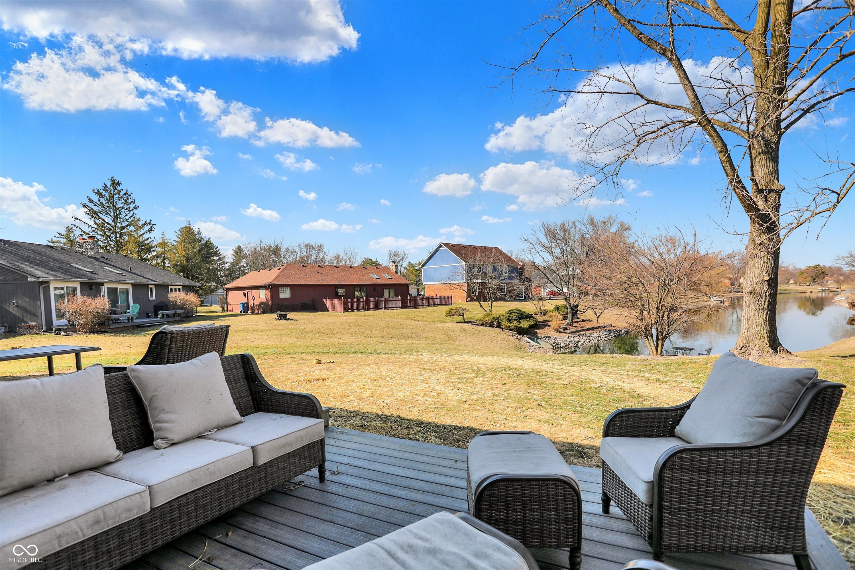 7929 Castle Lake Road