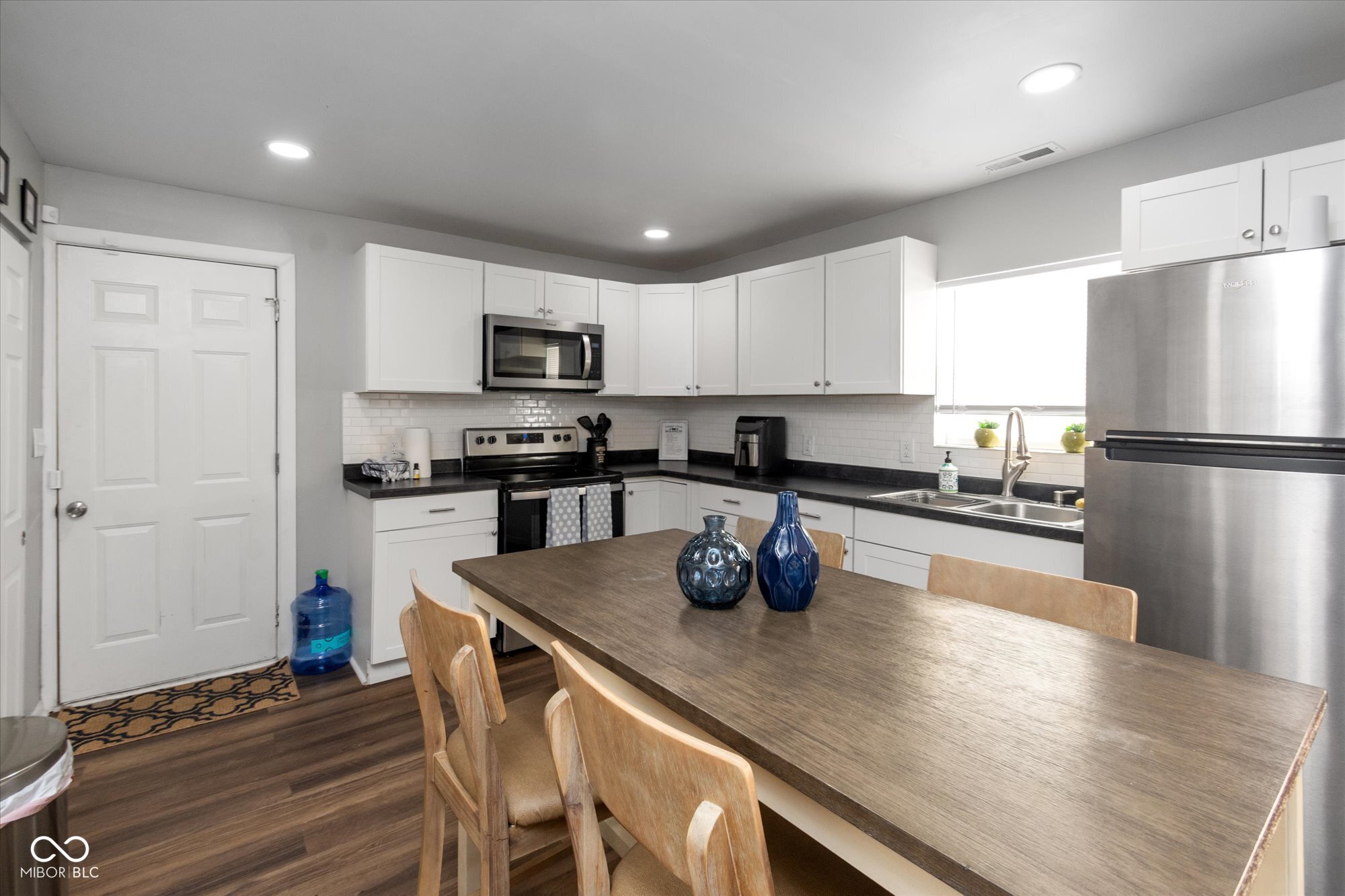 1459 E Lynn Drive