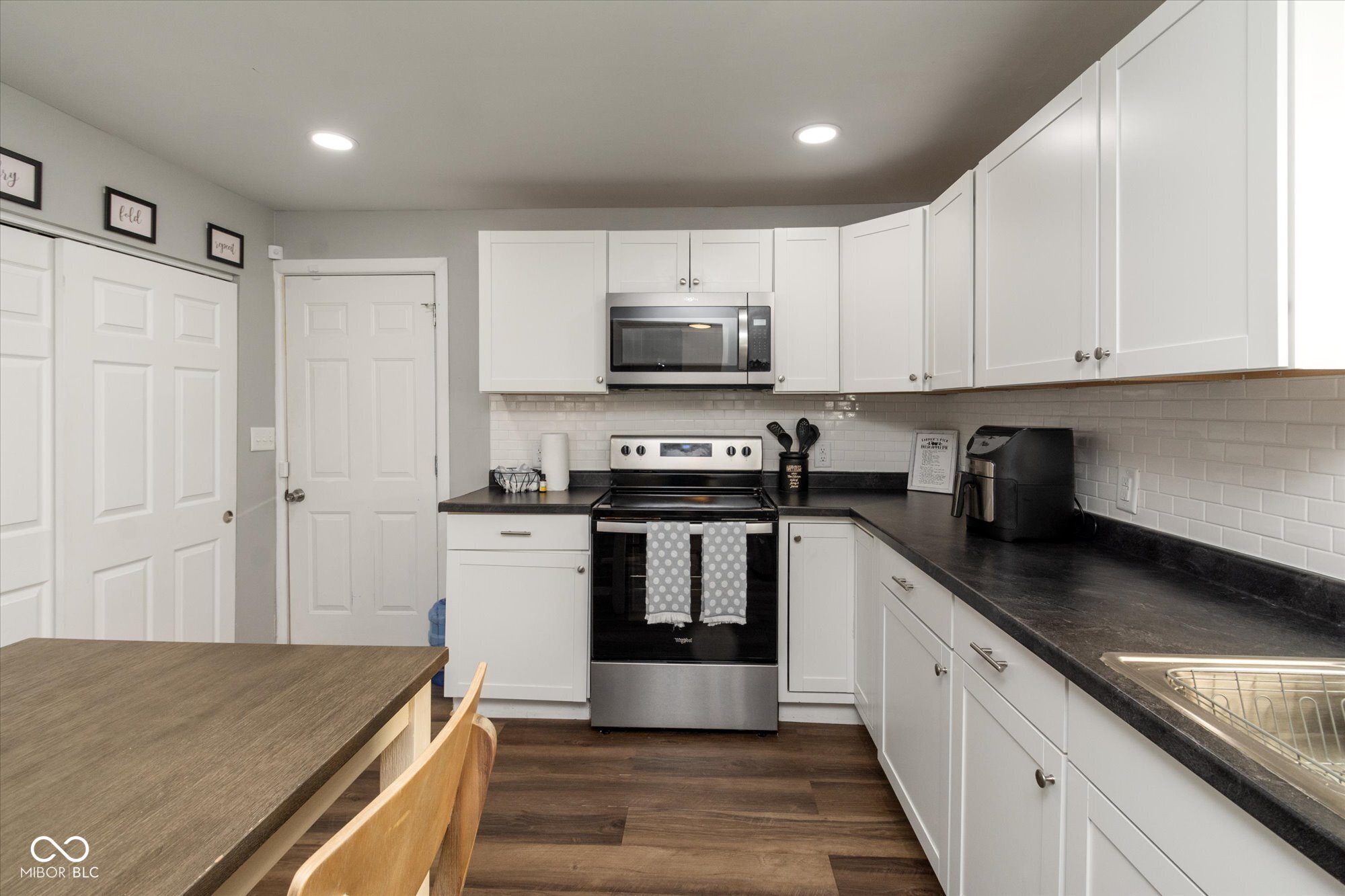 1459 E Lynn Drive