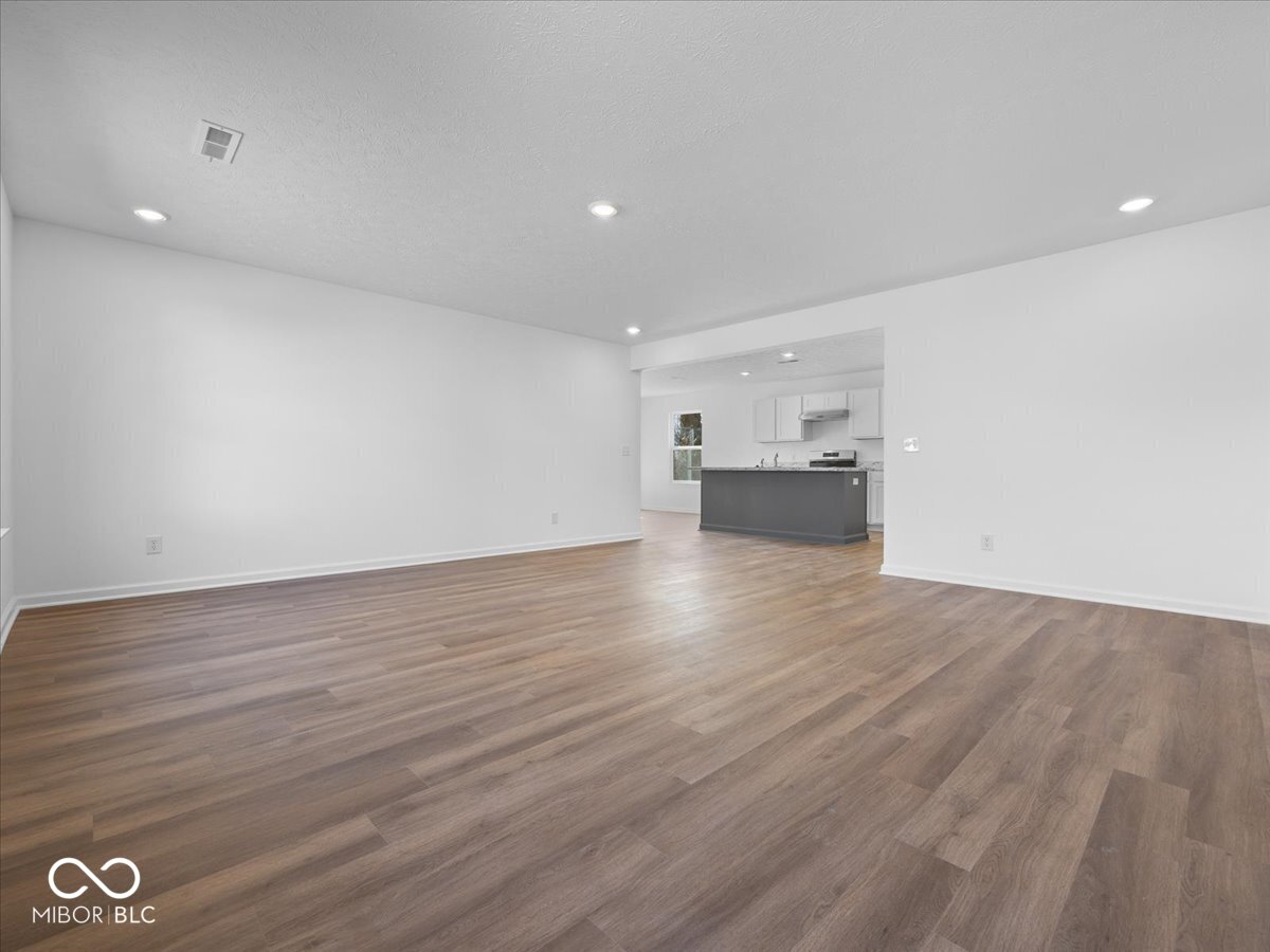 1033 Fuller Lane
