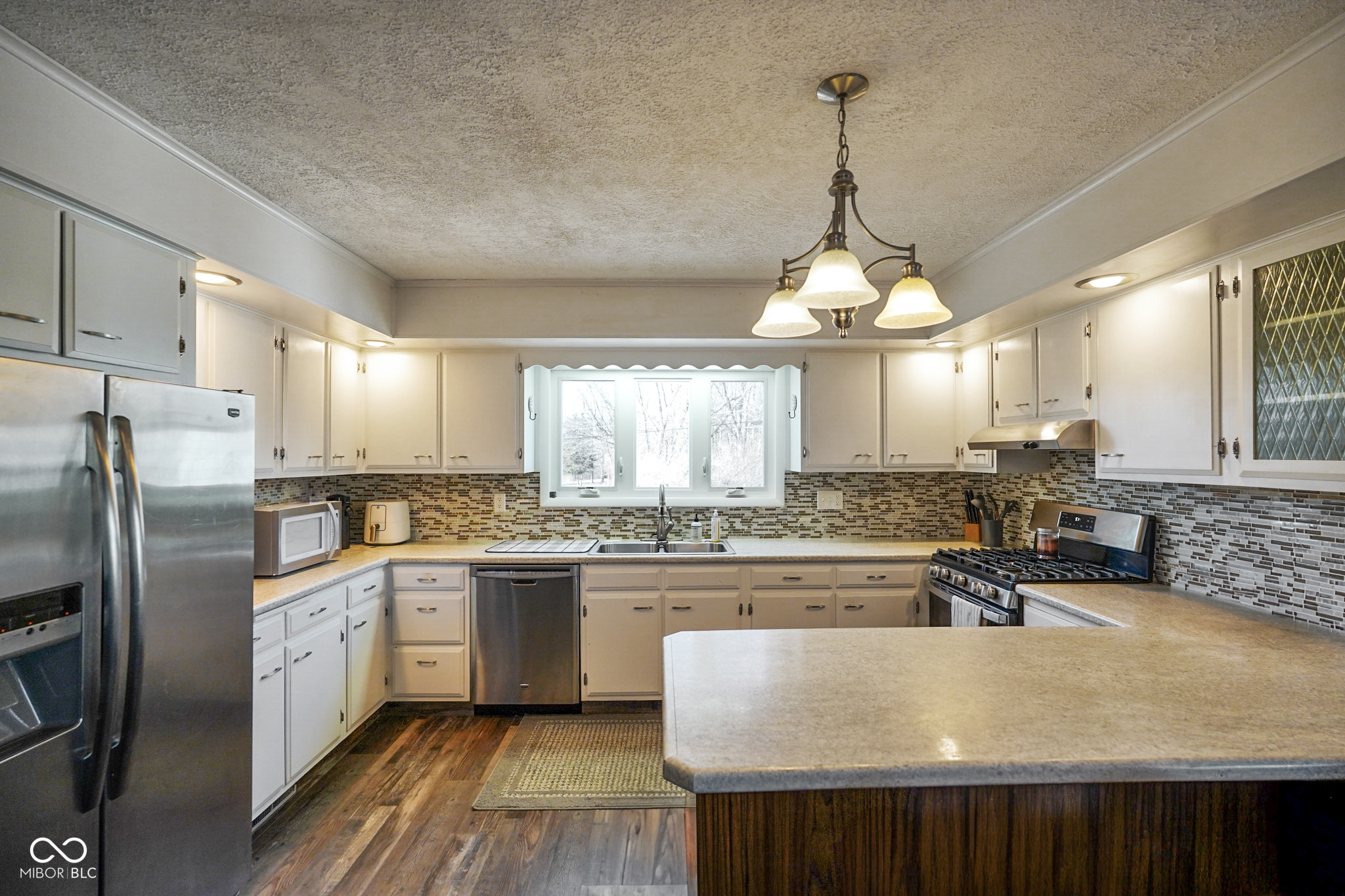 194 W Hunt Road