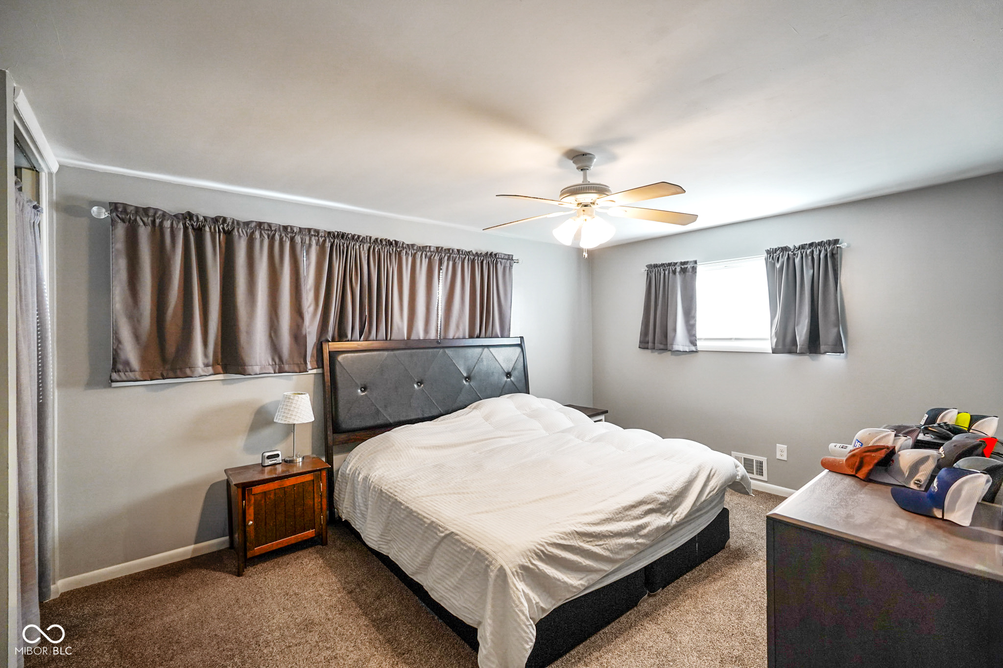 194 W Hunt Road