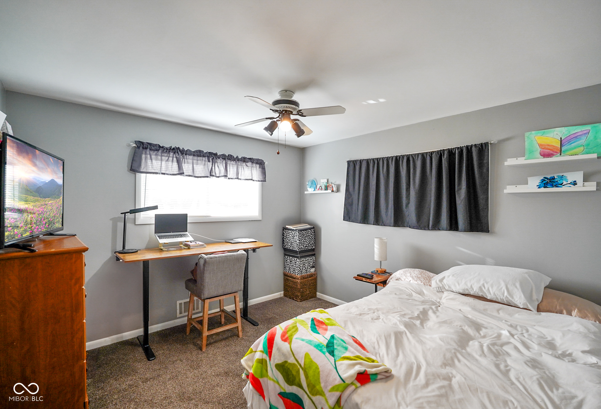194 W Hunt Road