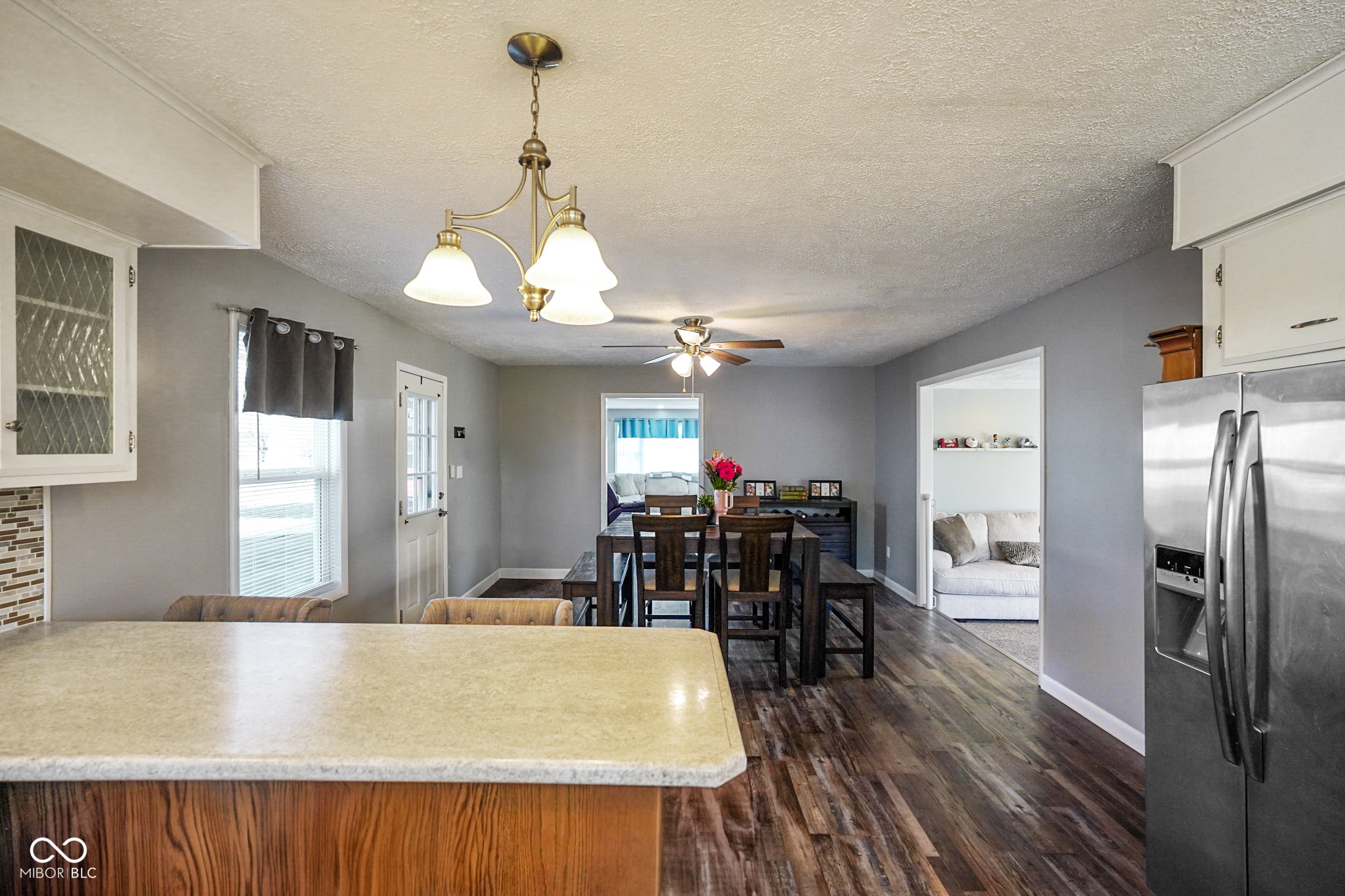 194 W Hunt Road