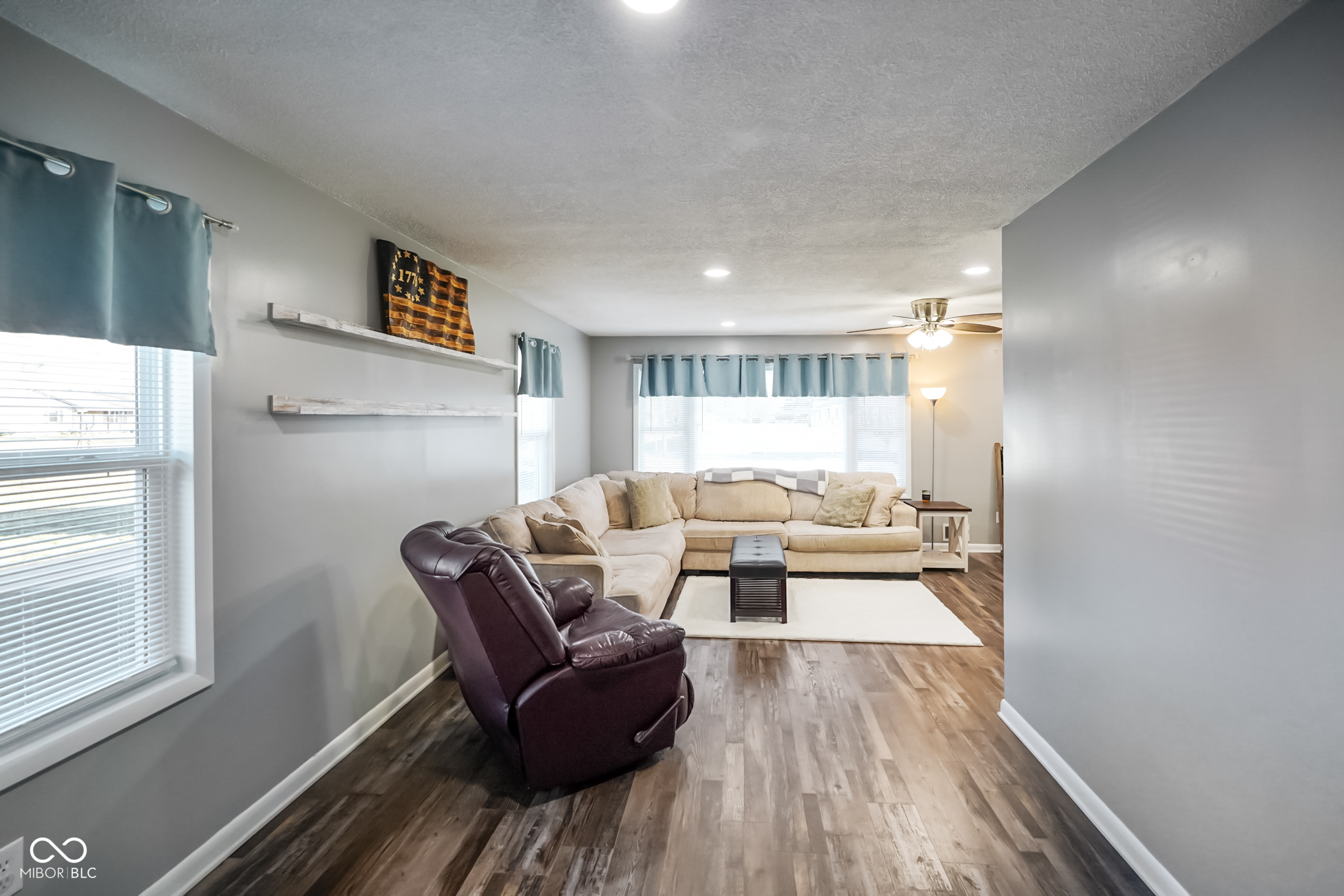 194 W Hunt Road