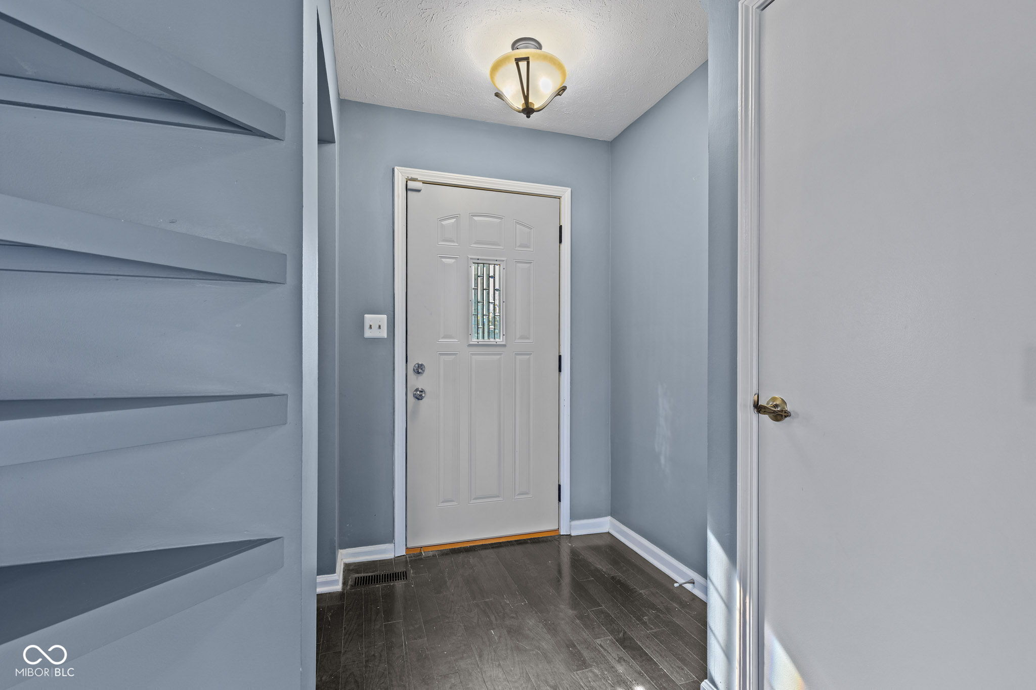 7102 Bay Point Court