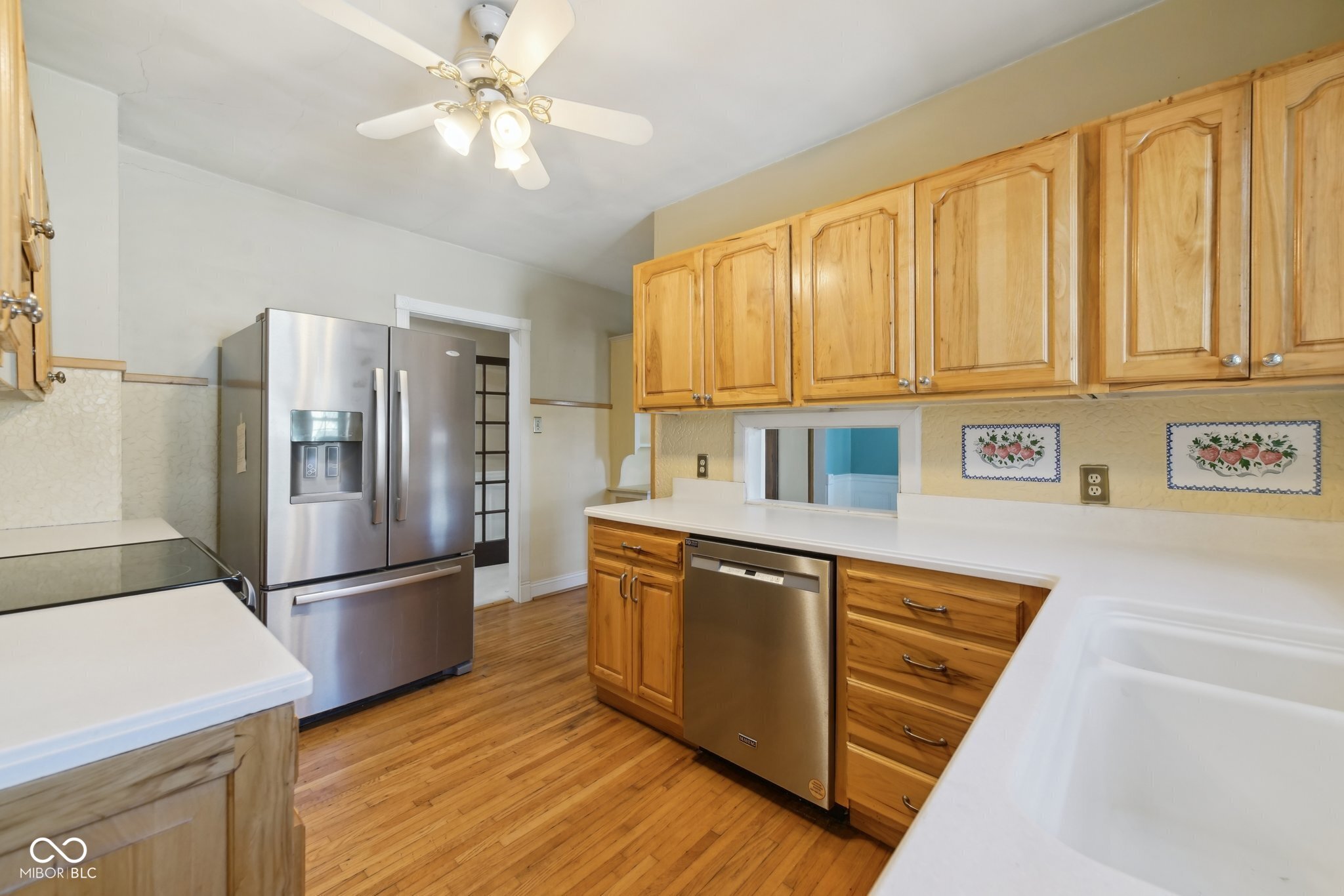 1124 Woodlawn Drive