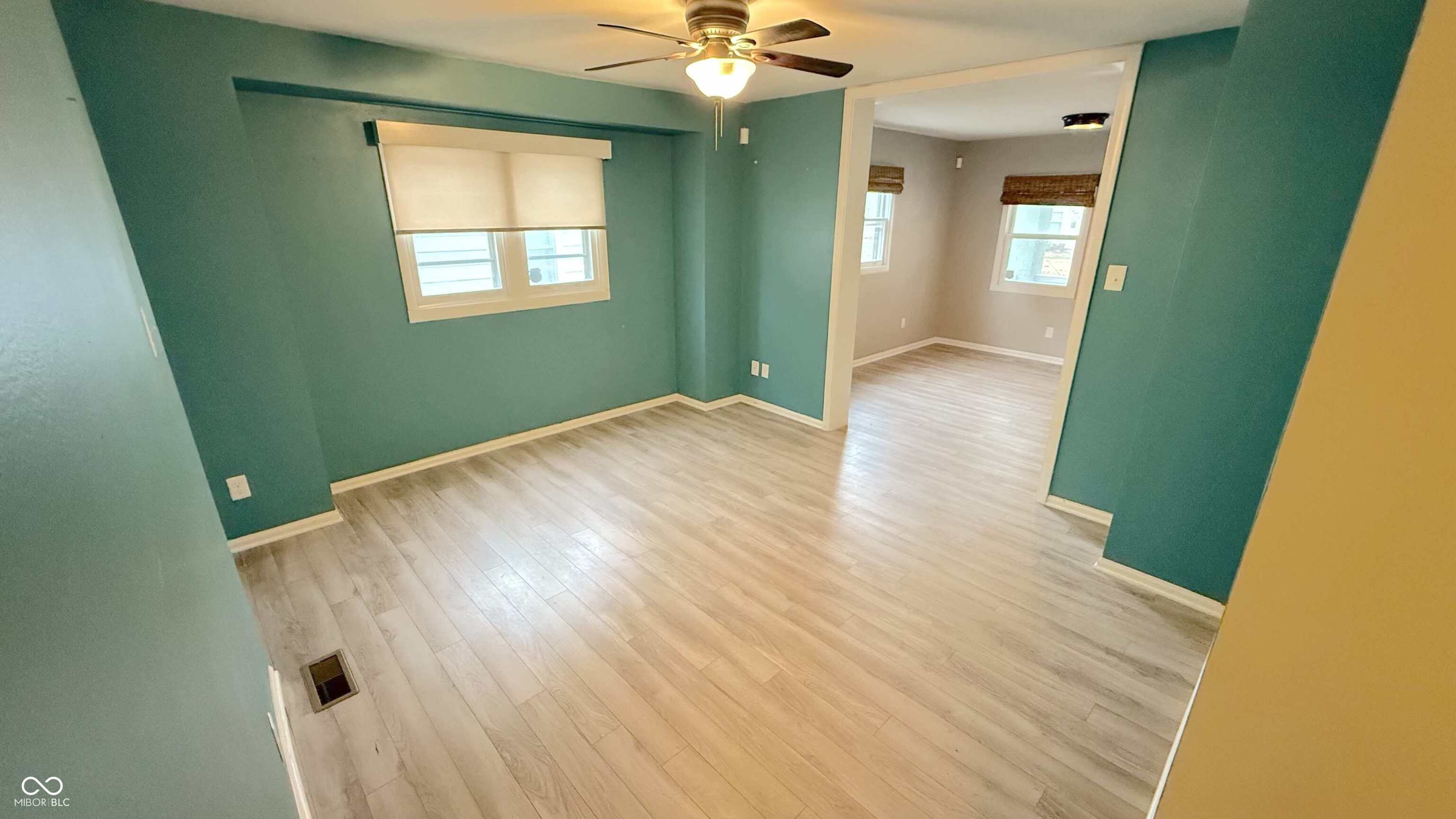 4929 Kingsley Drive