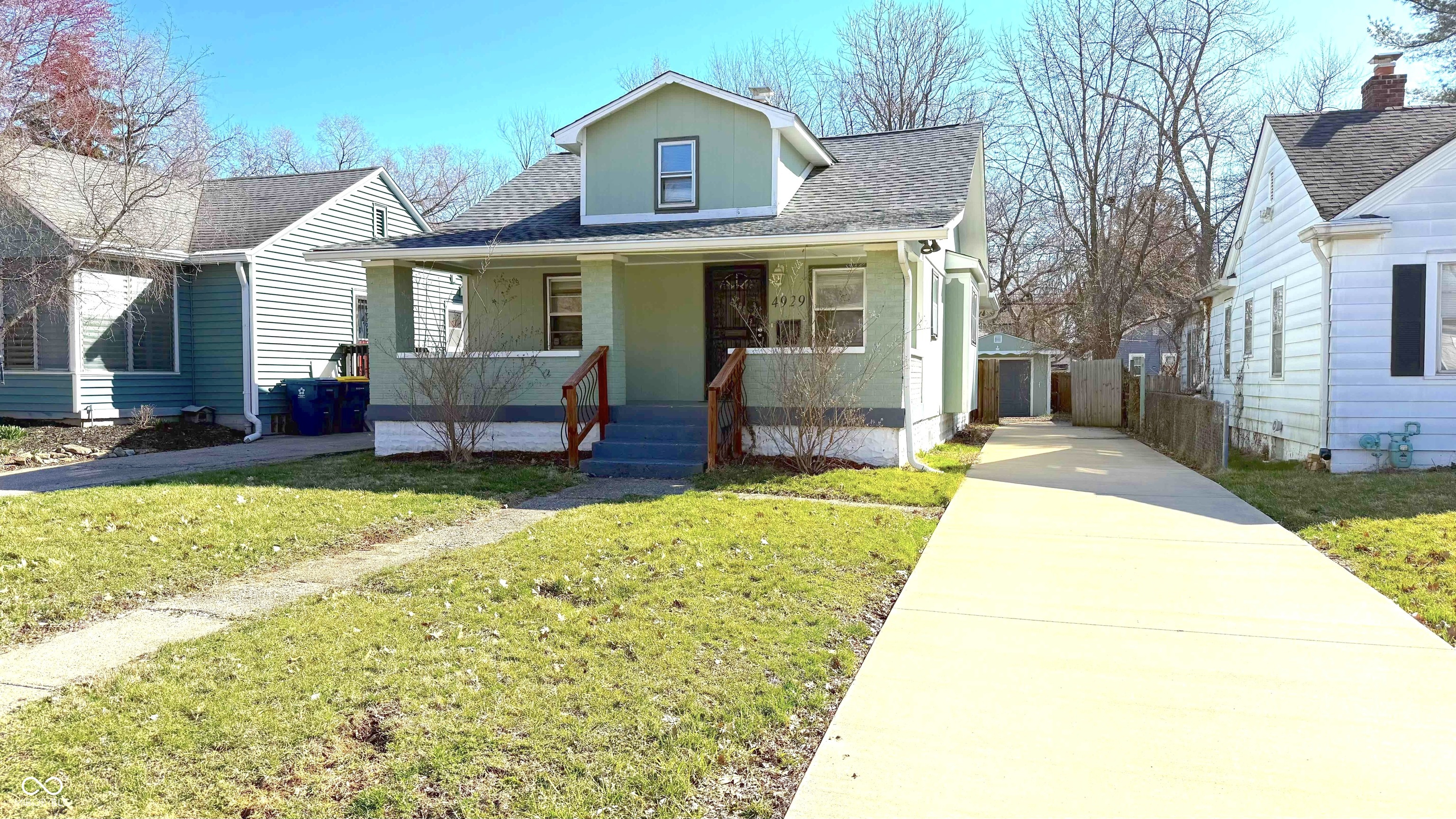 4929 Kingsley Drive