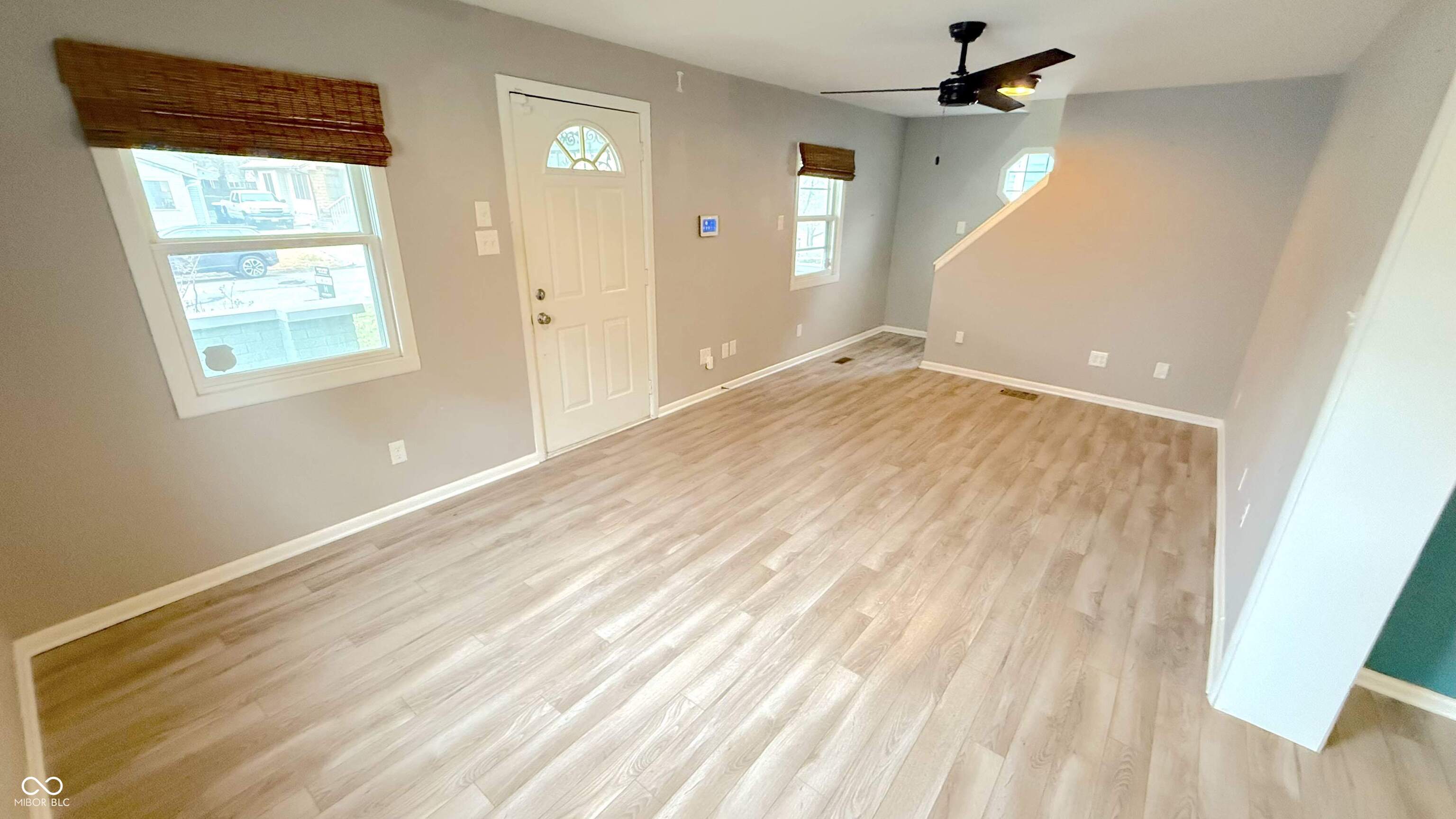 4929 Kingsley Drive
