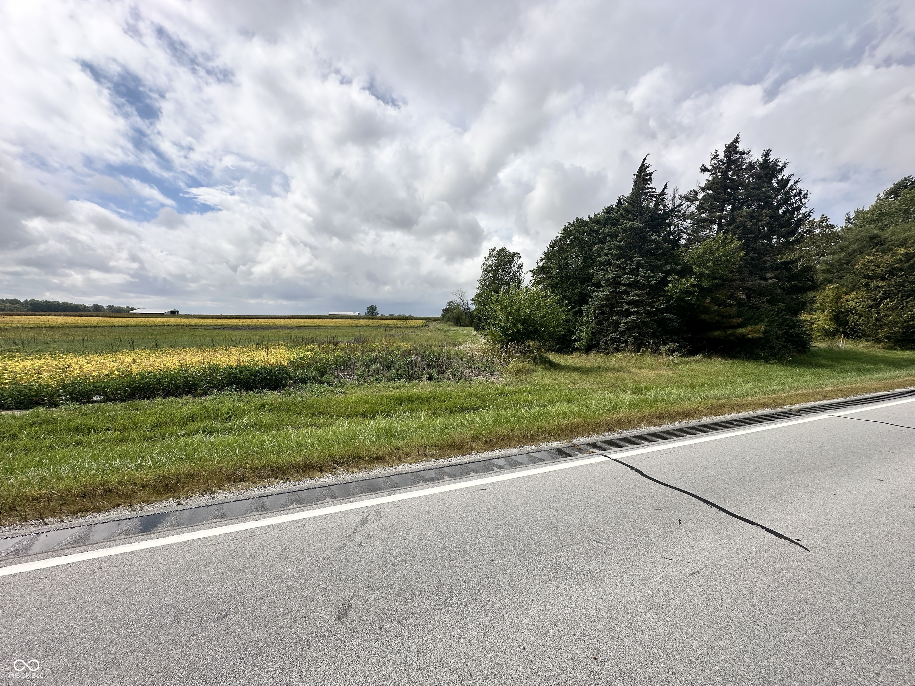 2996 N US 421