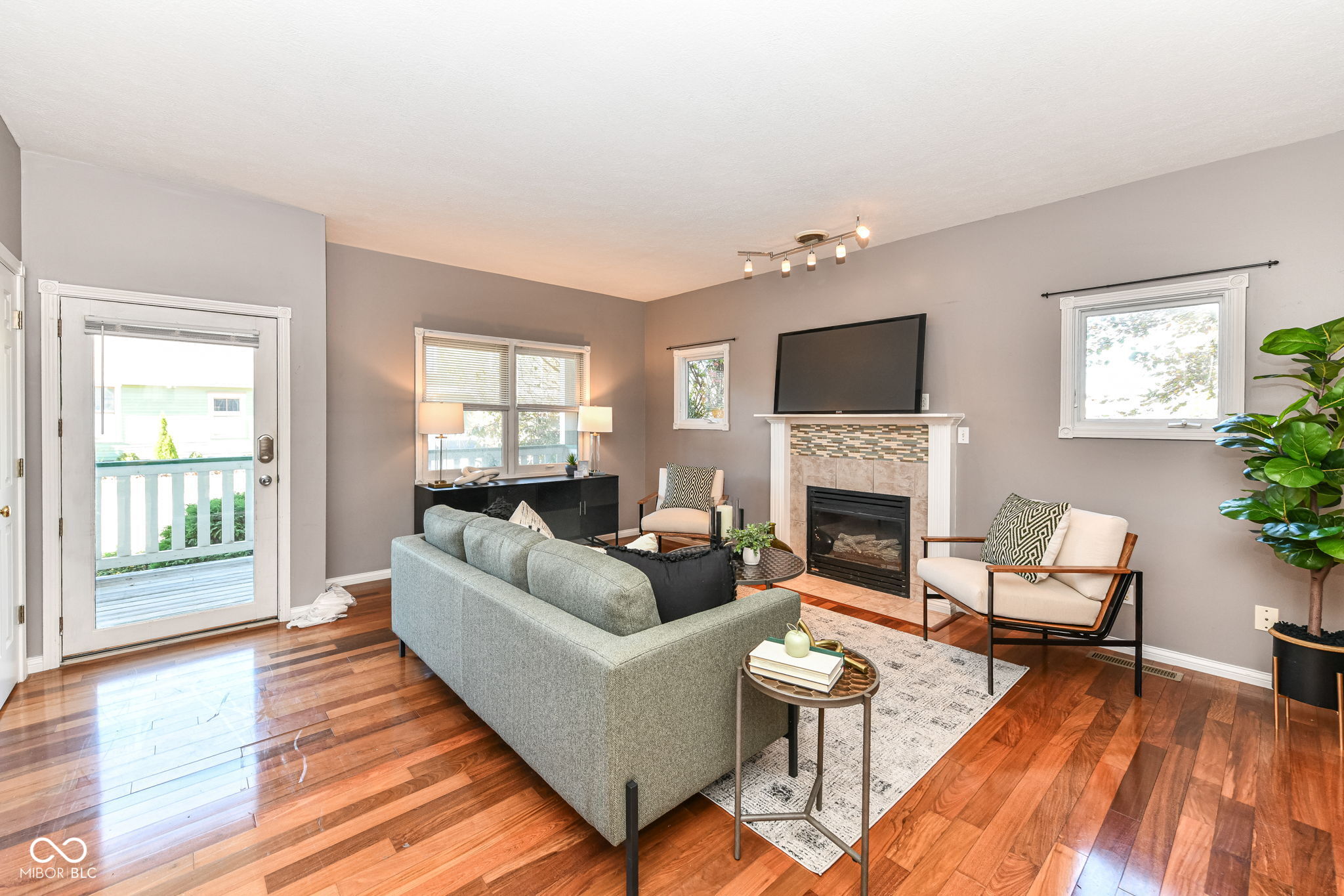 455 S Pine Street Unit: 1a