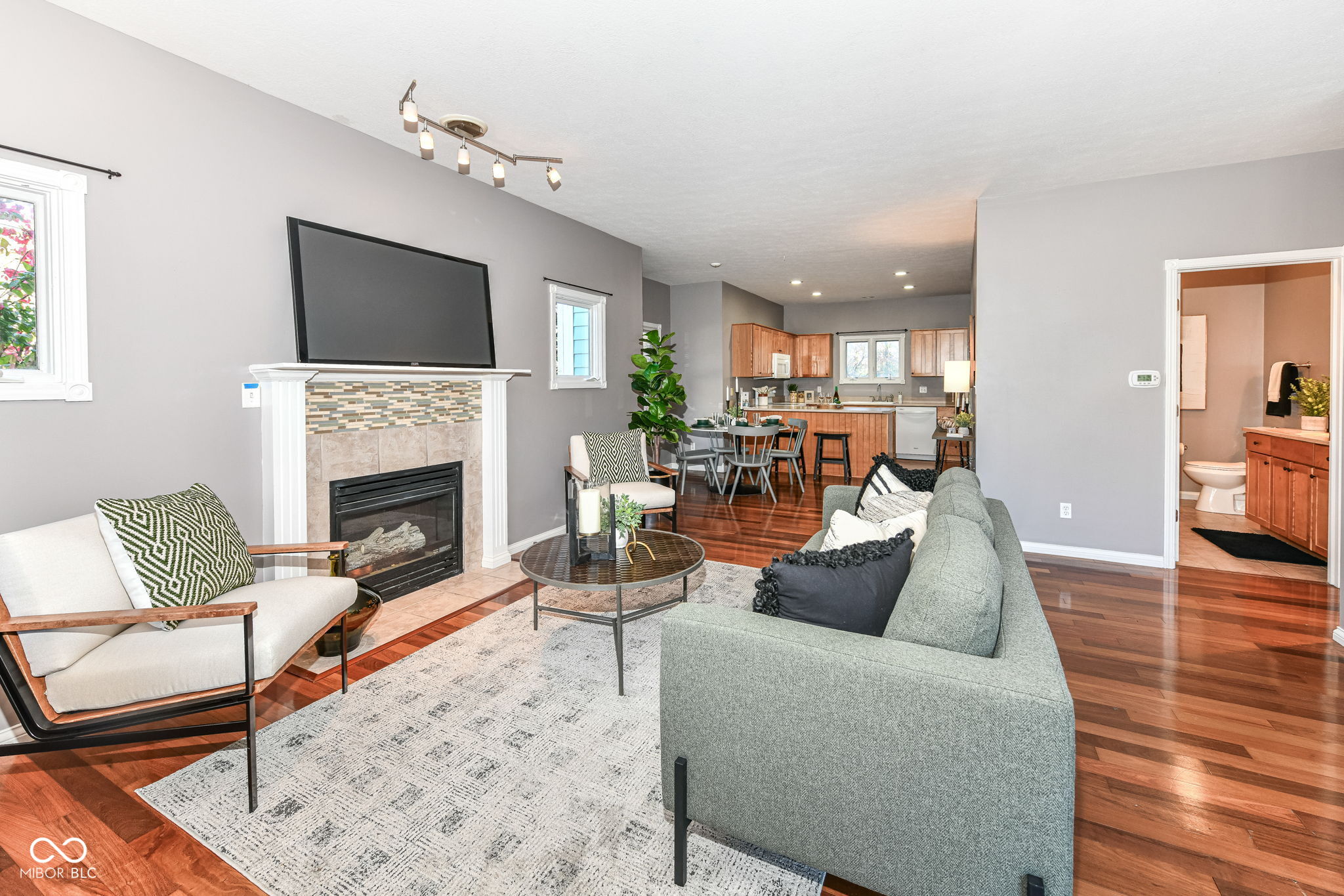 455 S Pine Street Unit: 1a