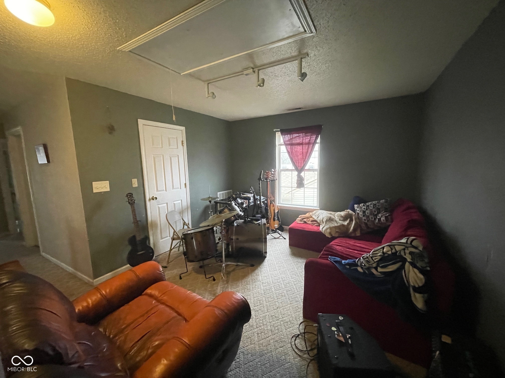 8033 Lake Tree Circle