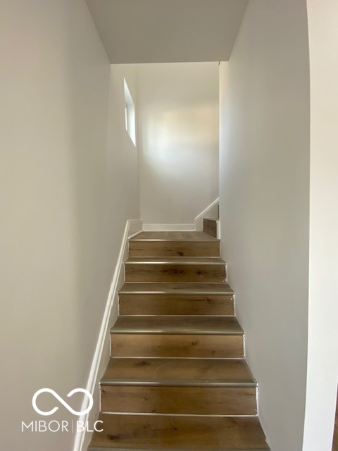 1220 W 30th Street