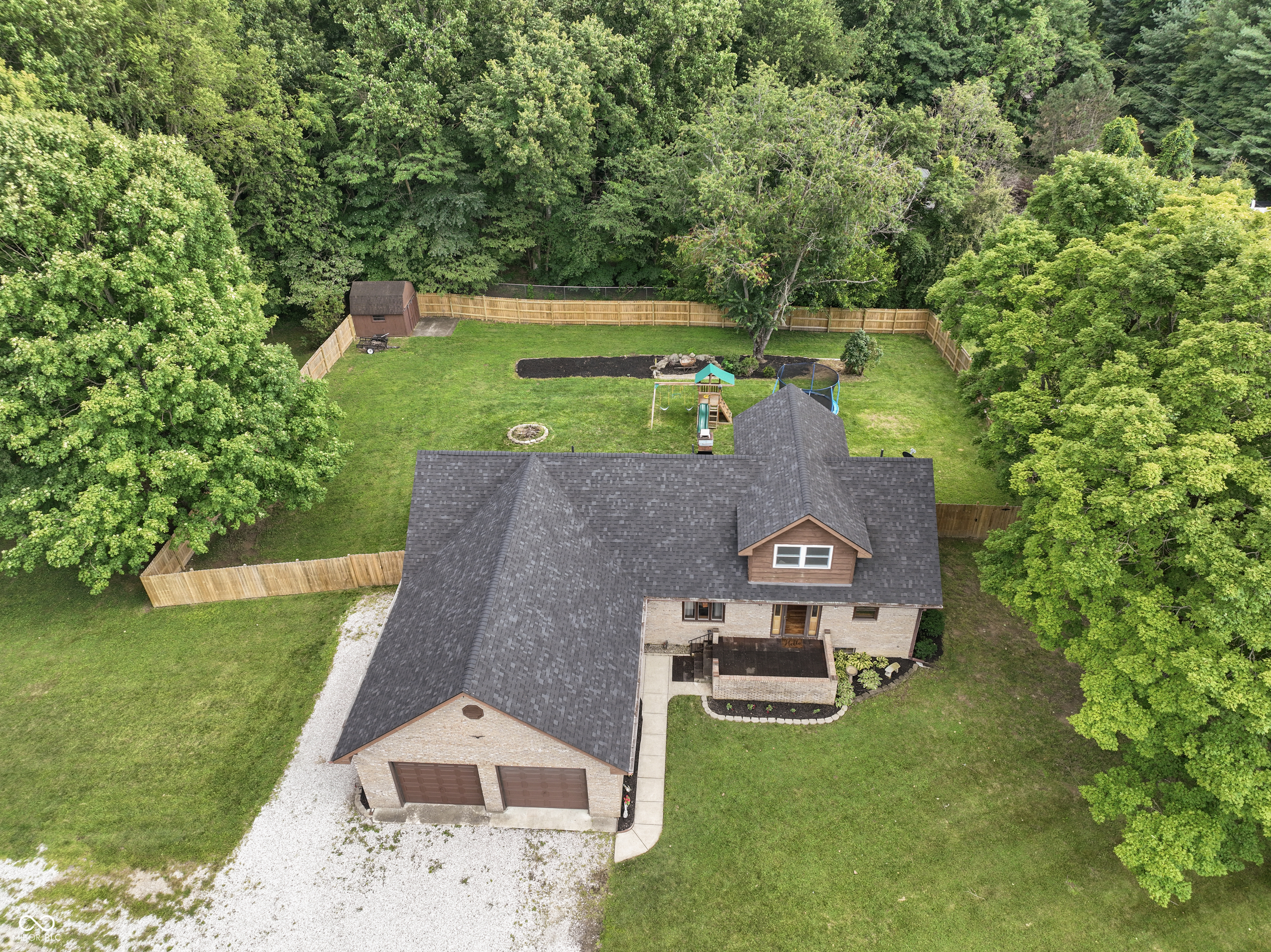 859 E Bunkerhill Road