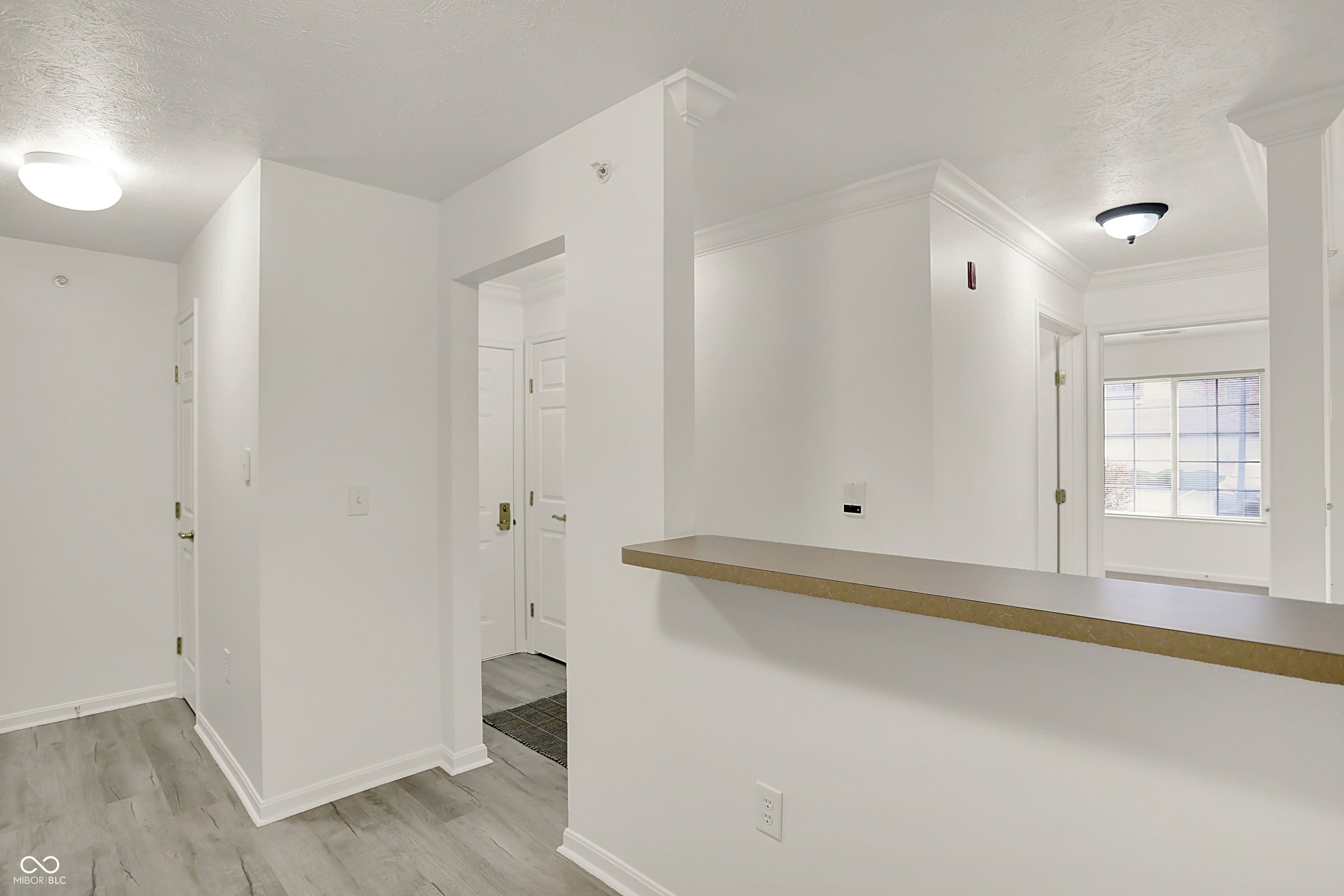8920 Hunters Creek Drive Unit: 101
