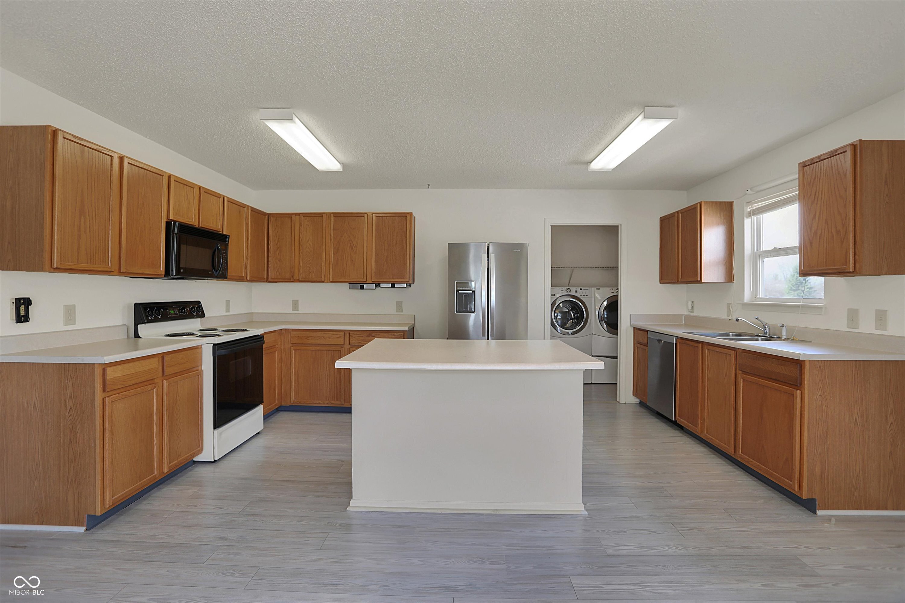 12404 Rose Haven Drive
