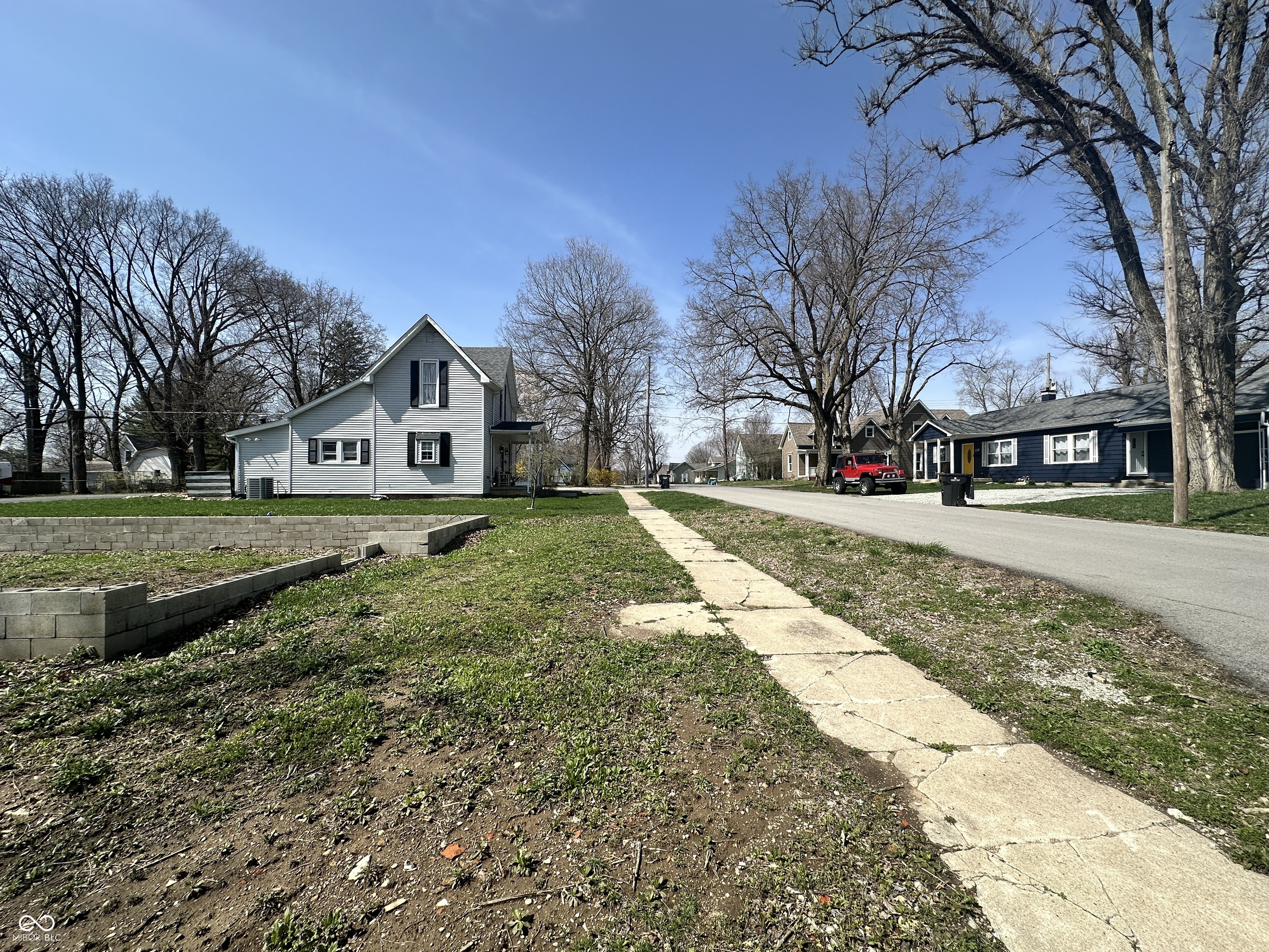 309 W Taylor Street