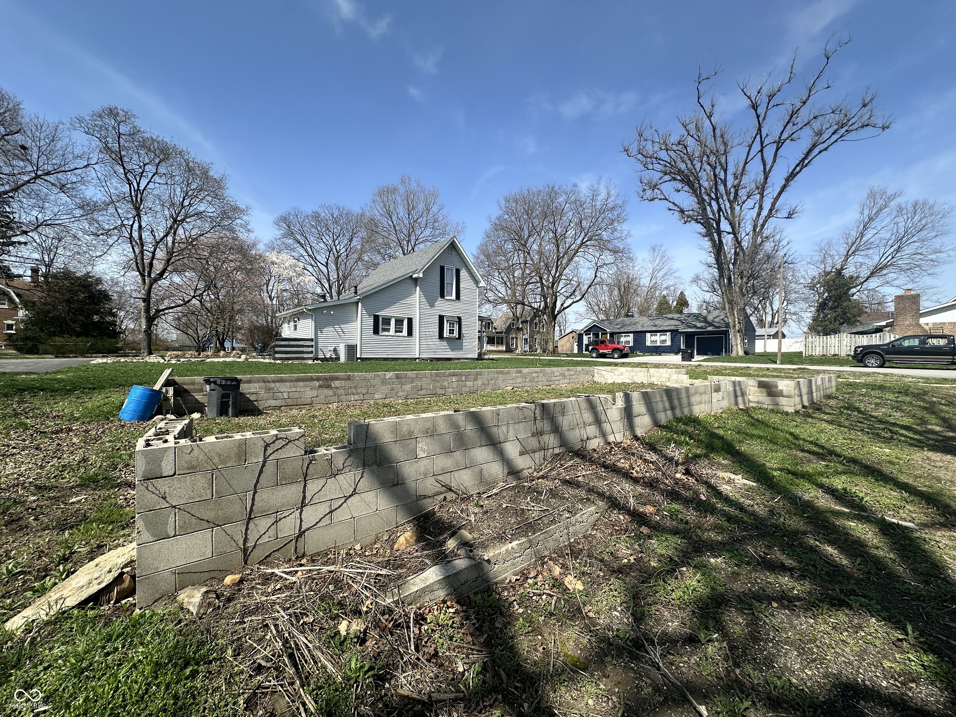 309 W Taylor Street