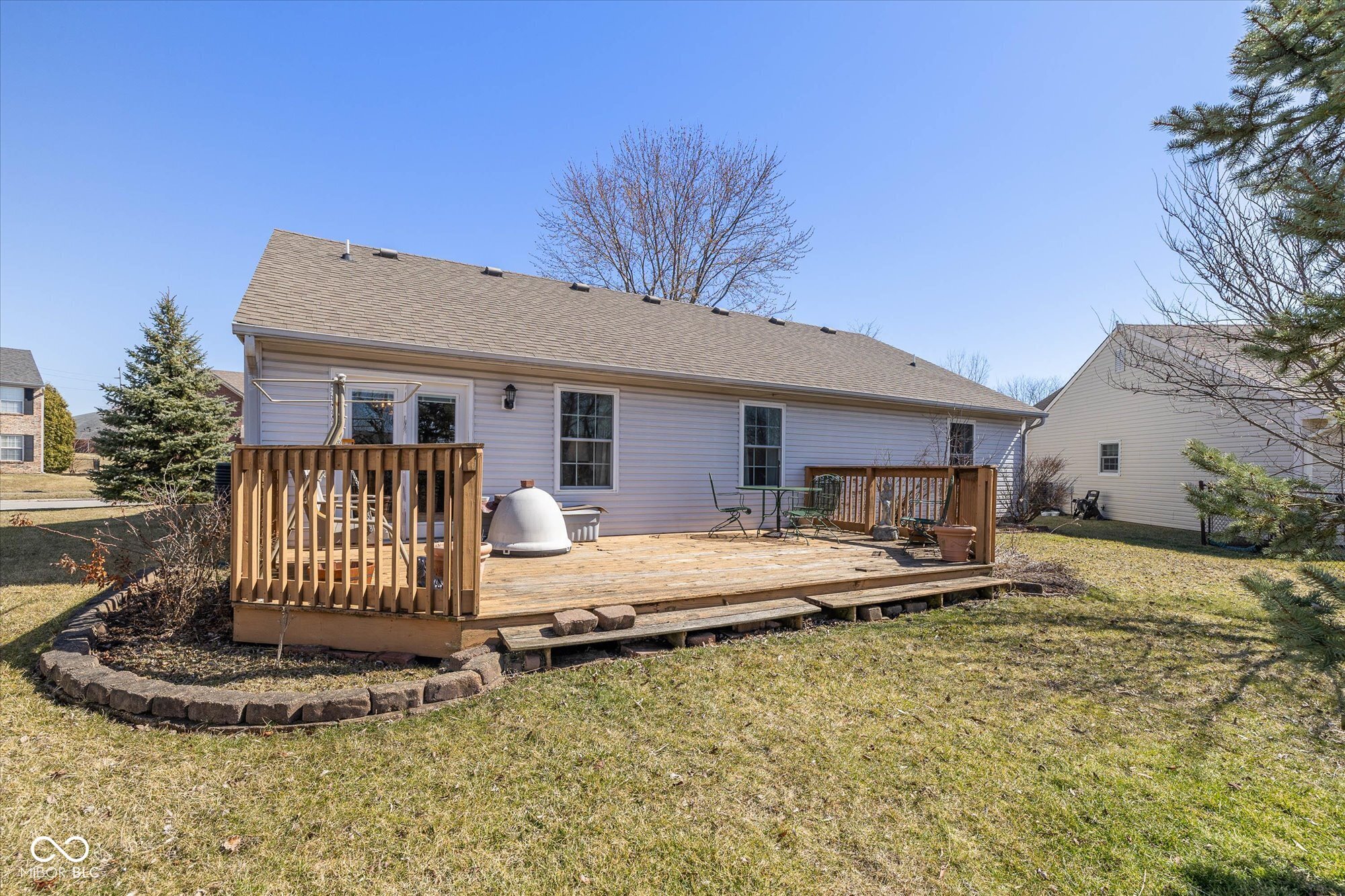 546 Treyburn Lakes Way