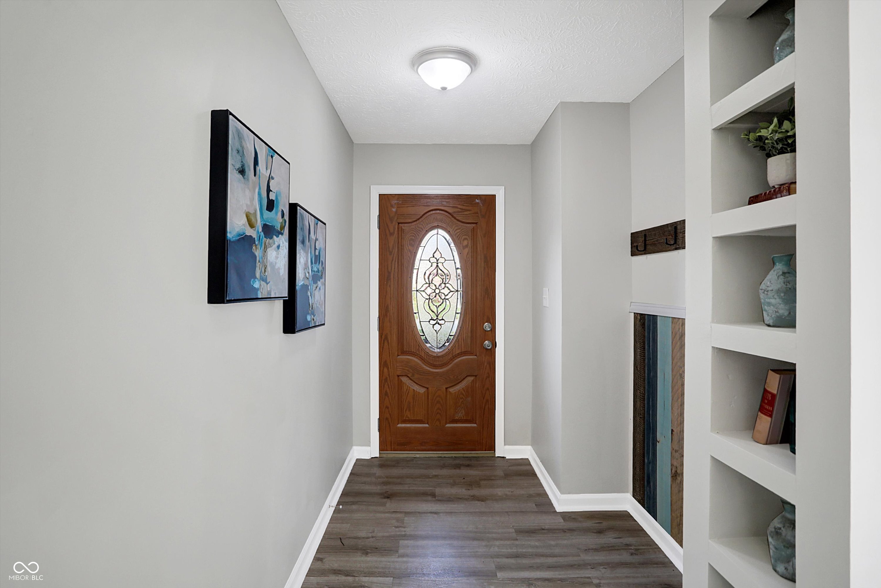 8807 Wintergreen Way