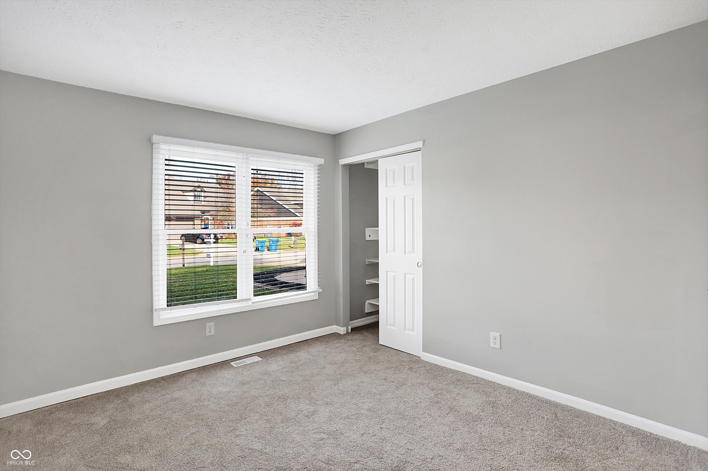 8807 Wintergreen Way