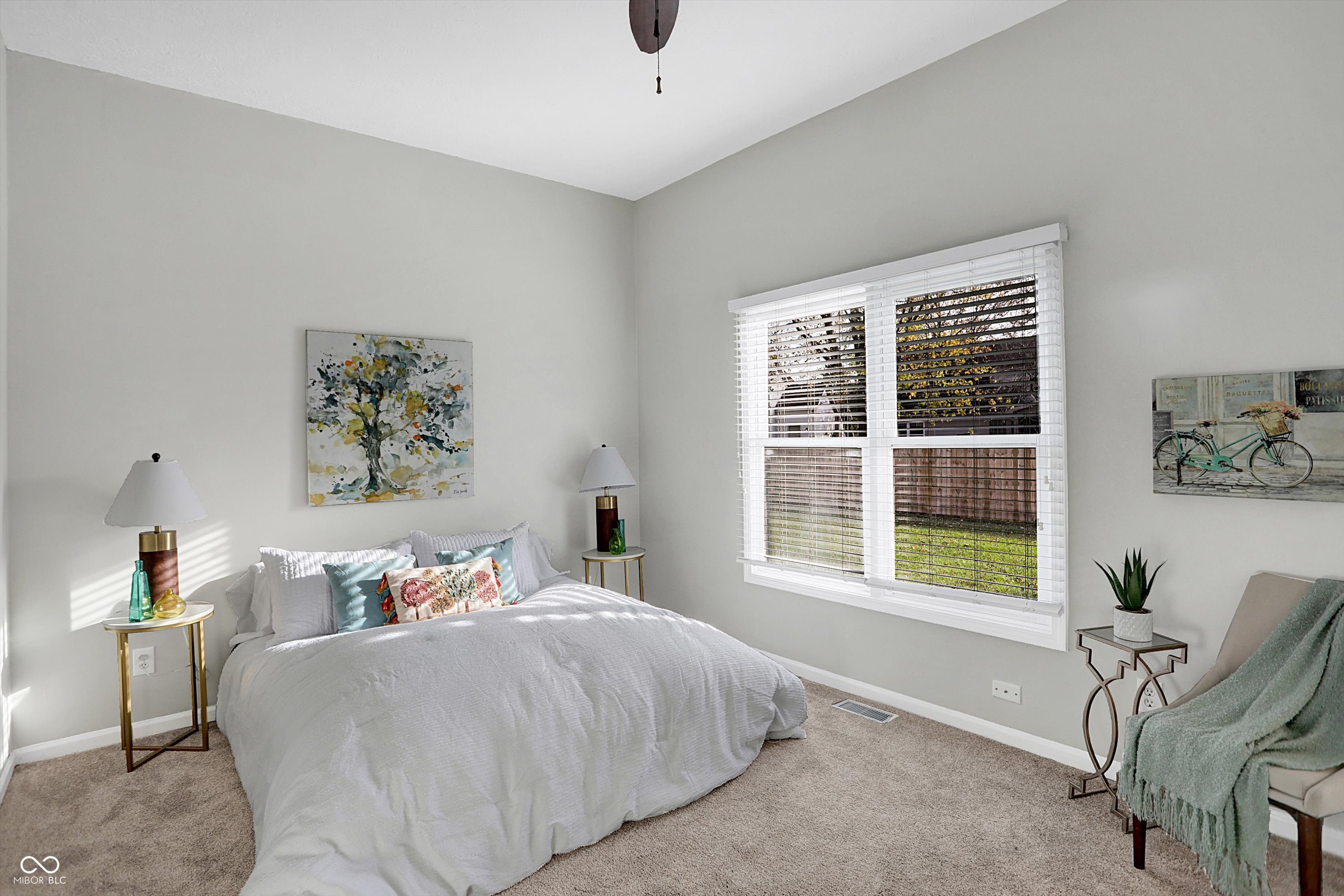 8807 Wintergreen Way