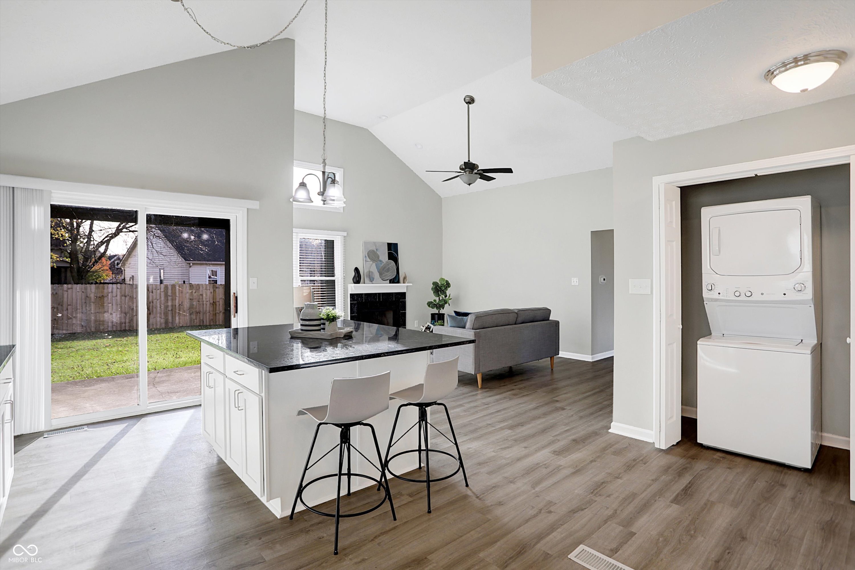 8807 Wintergreen Way