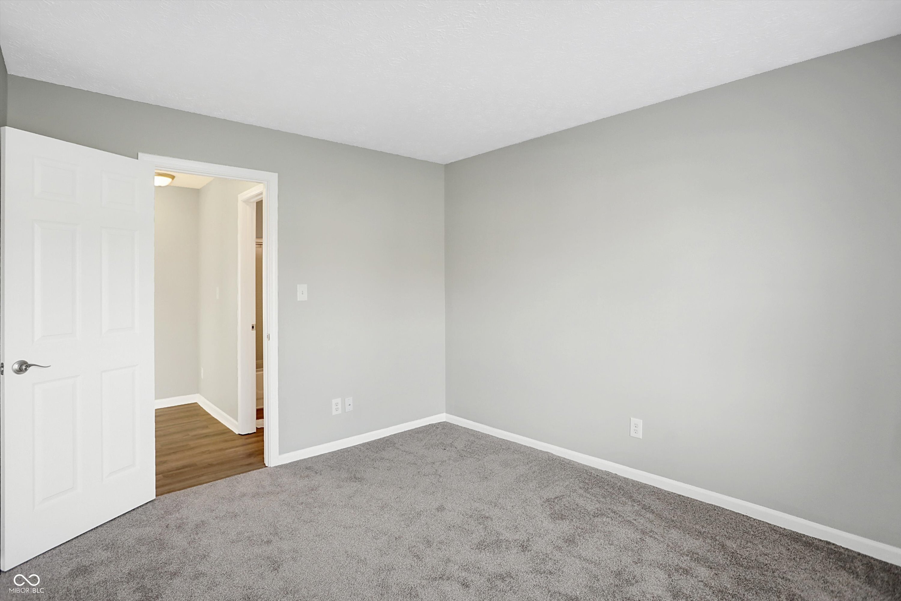 8807 Wintergreen Way