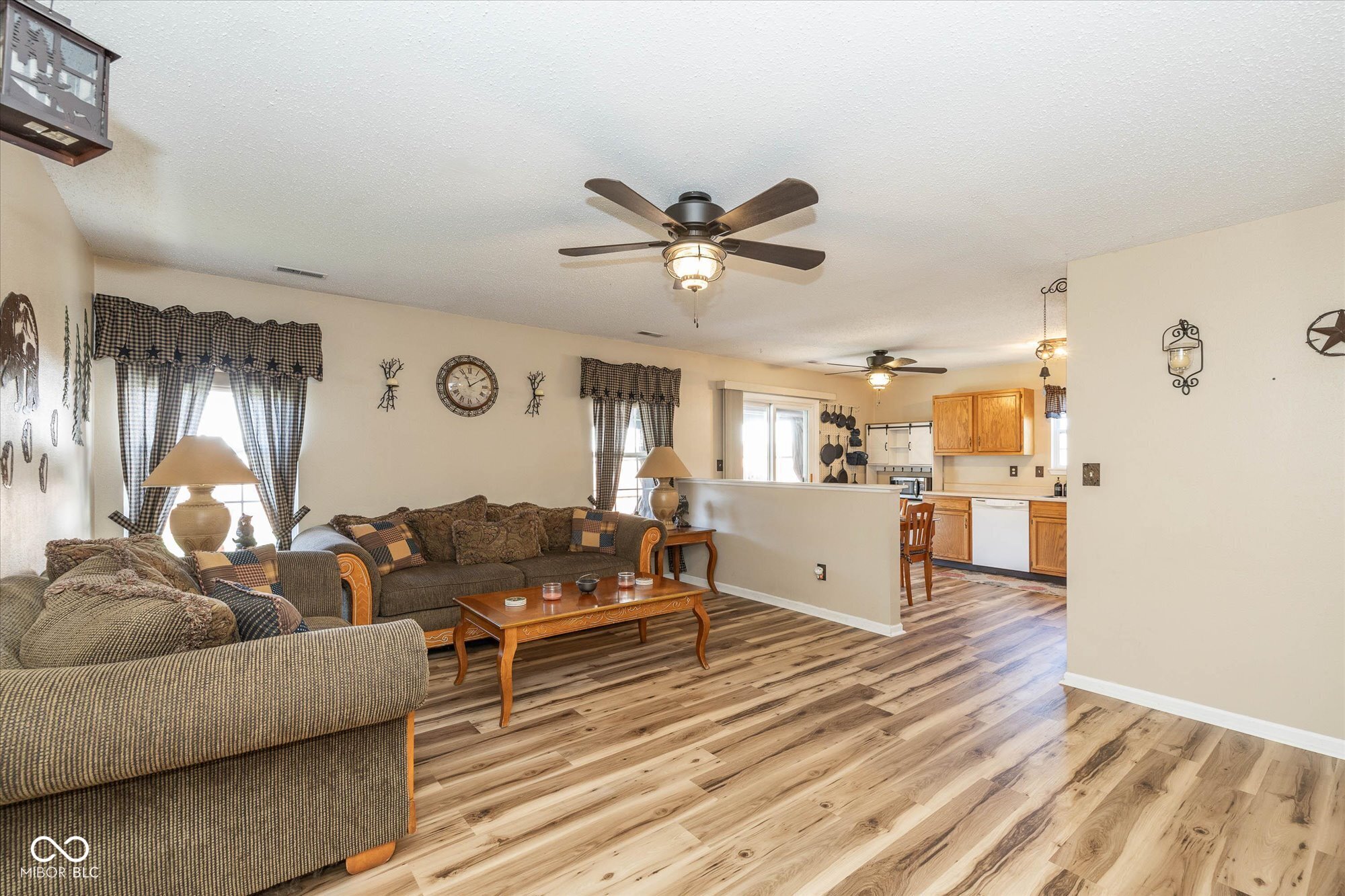 6953 Beargrass Court