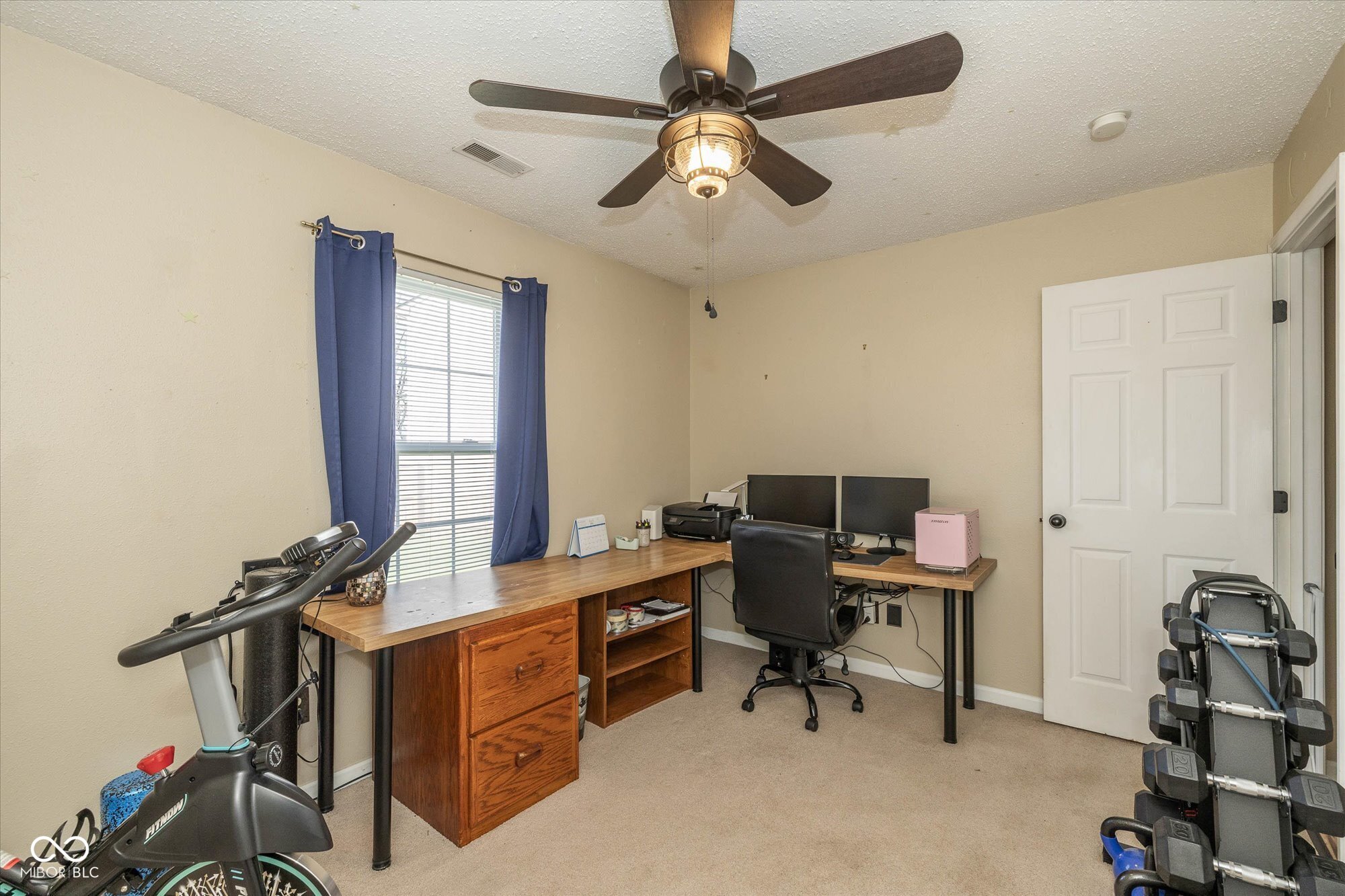 6953 Beargrass Court