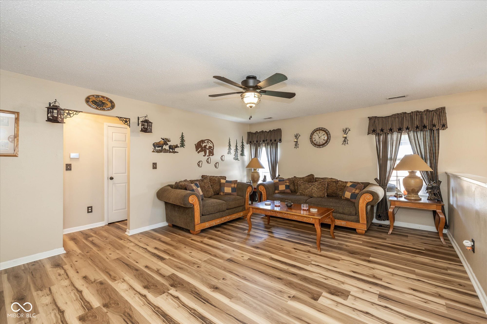 6953 Beargrass Court