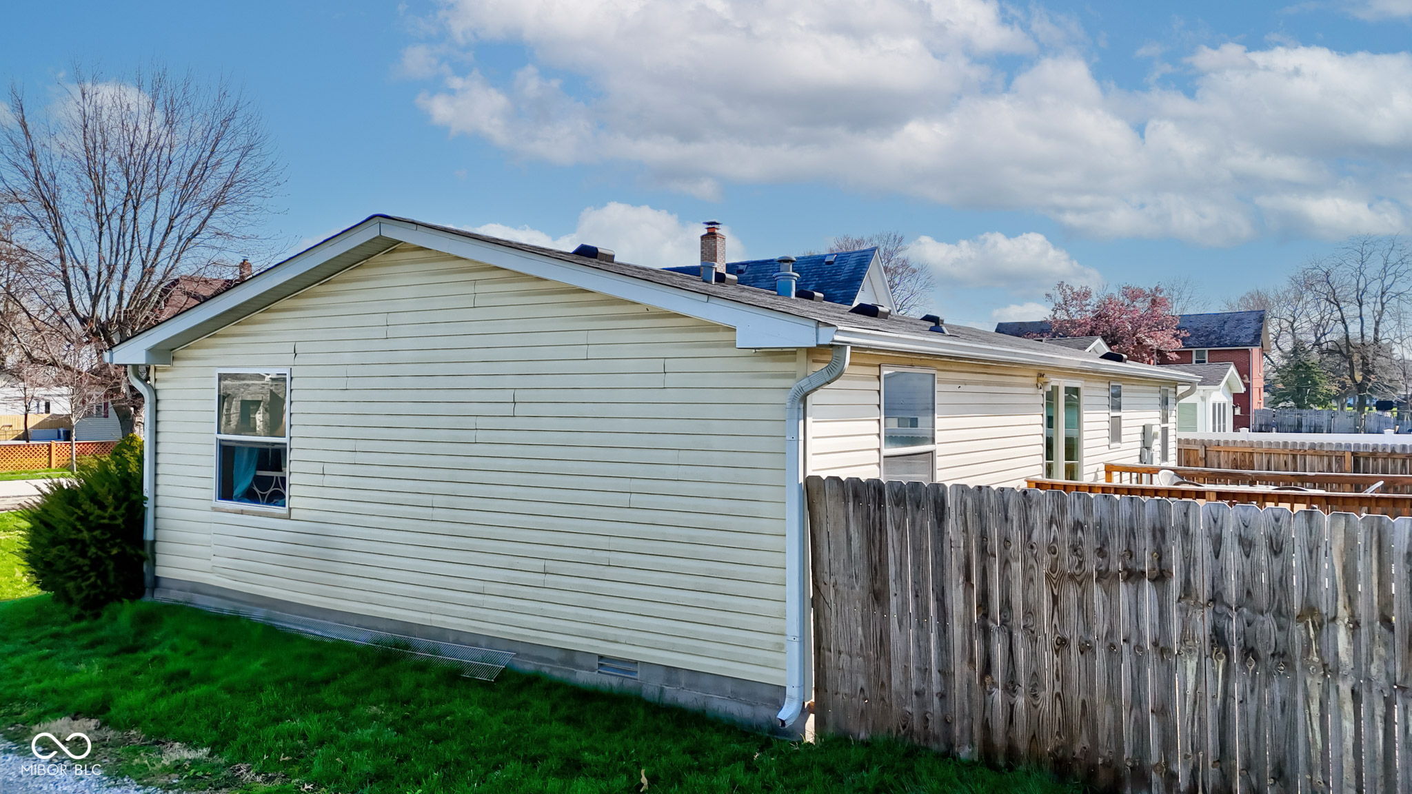 220 E Meridian Street