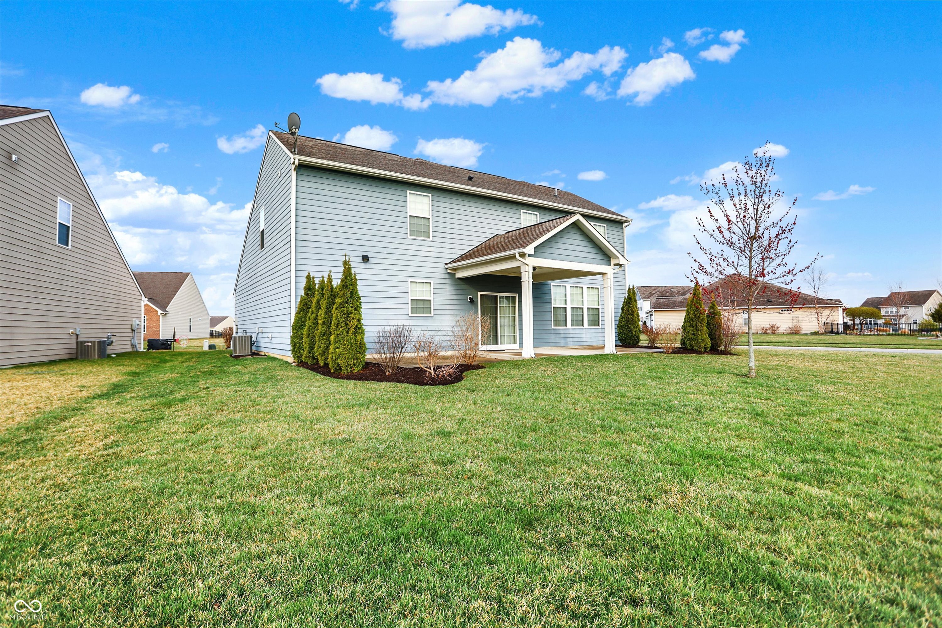 5247 Crowley Parkway