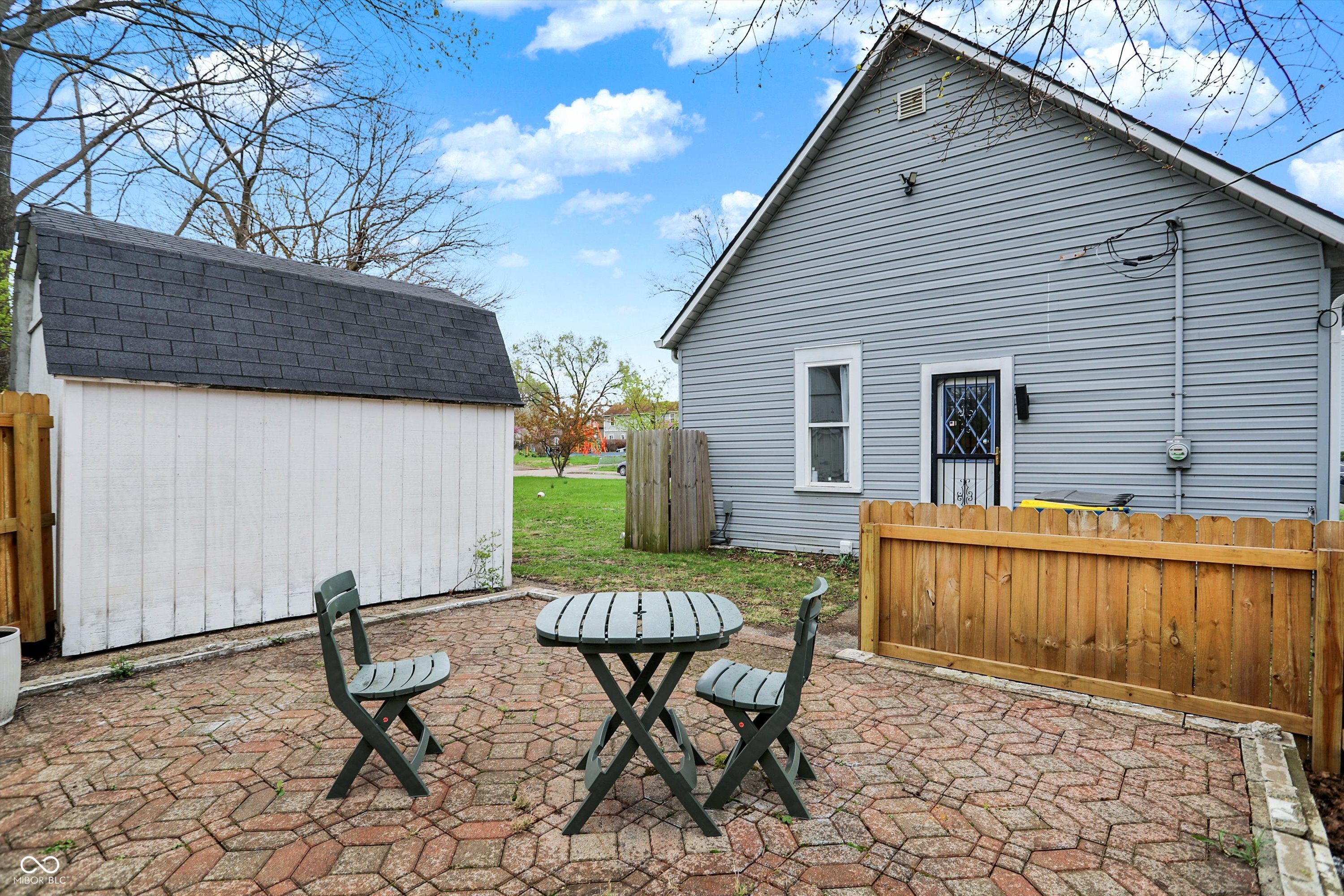 922 Cottage Avenue