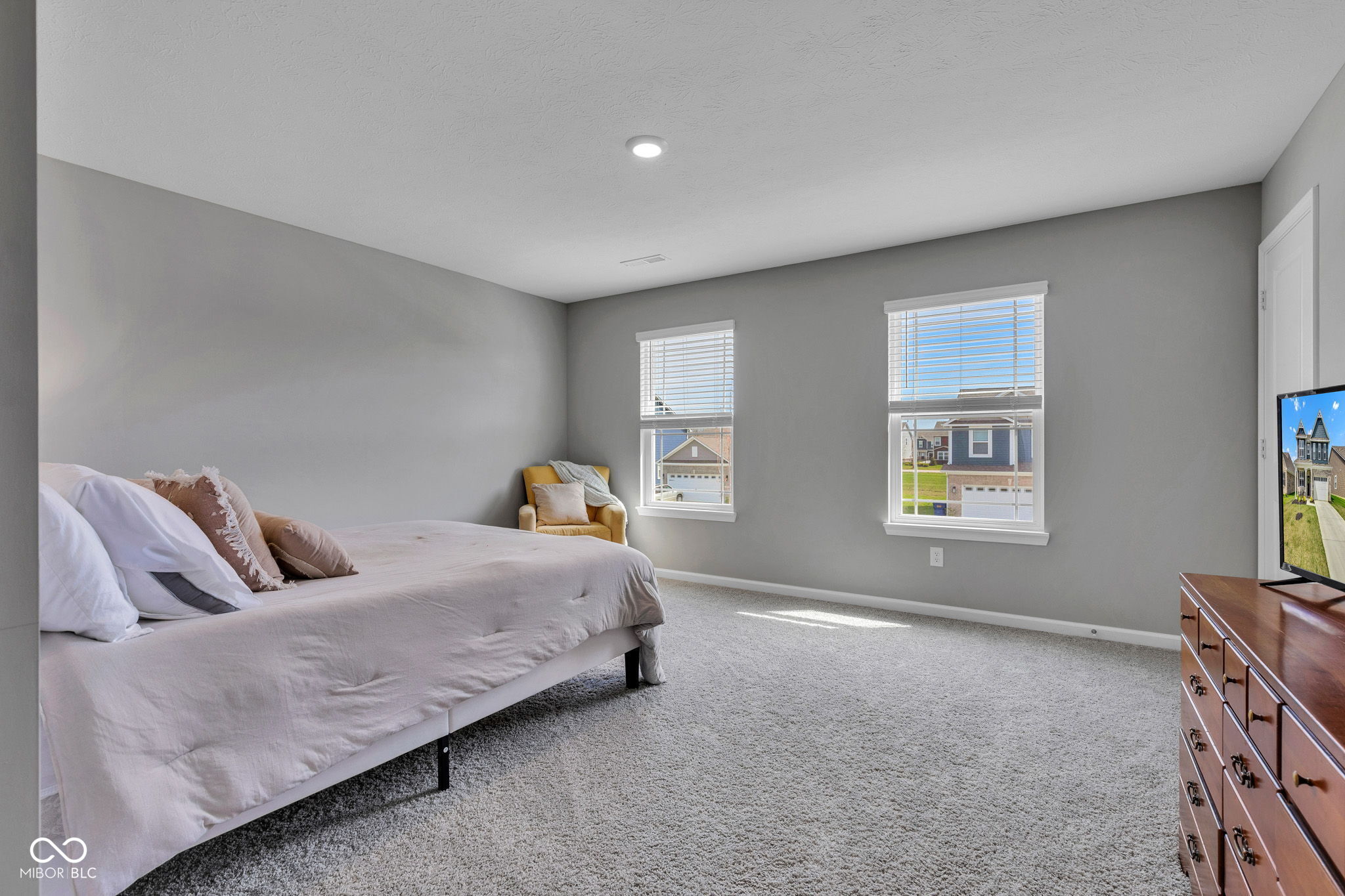 6622 Cardiff Circle