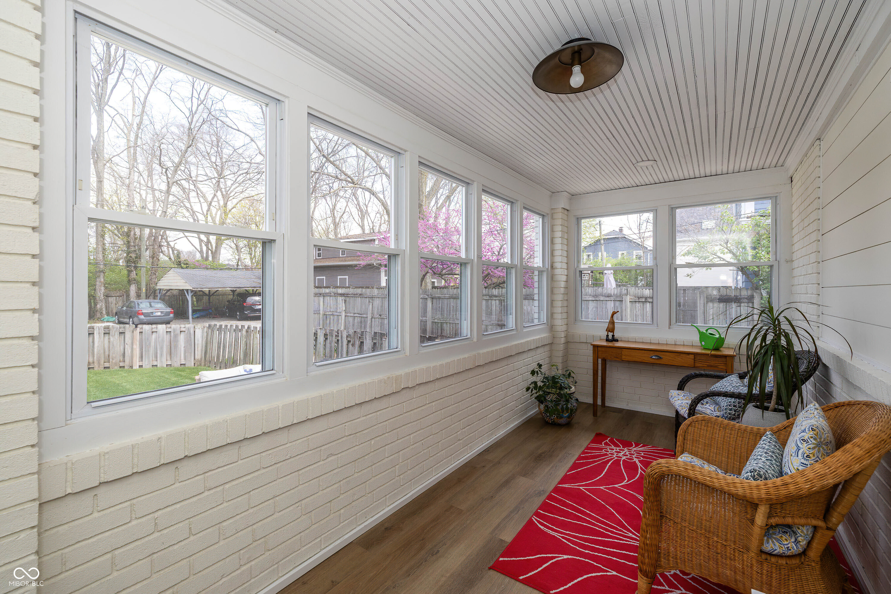 402 E 46th Street