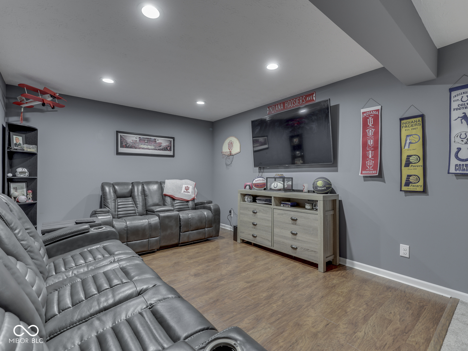 8926 New Heritage Court