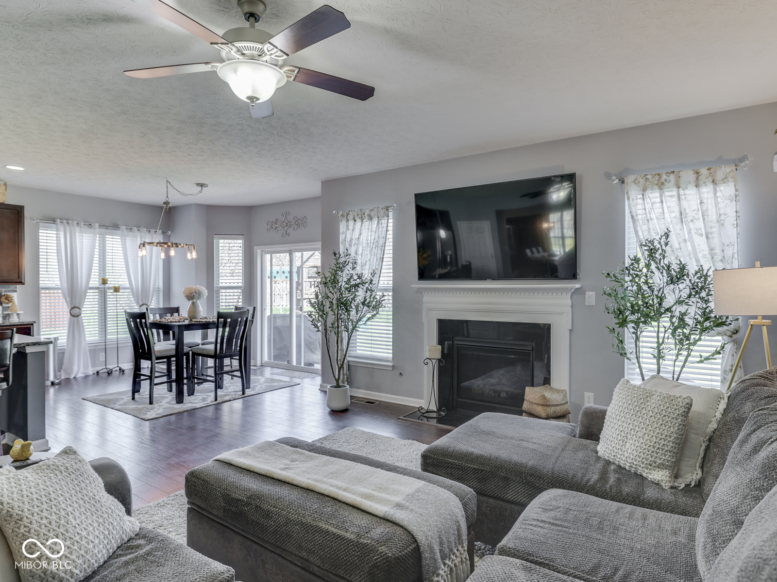 8926 New Heritage Court